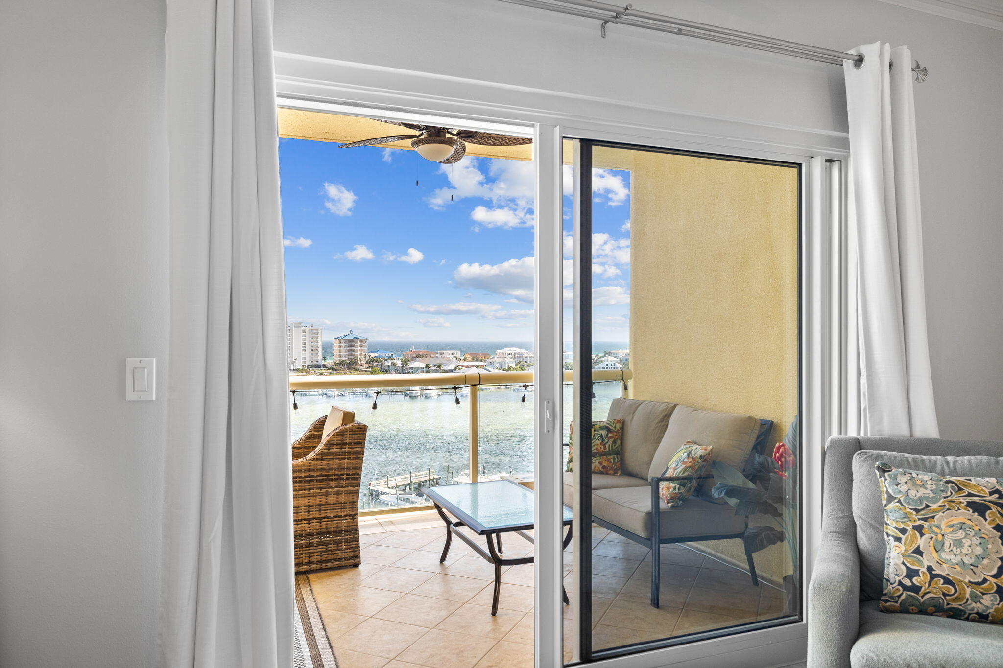 770 Harbor Boulevard