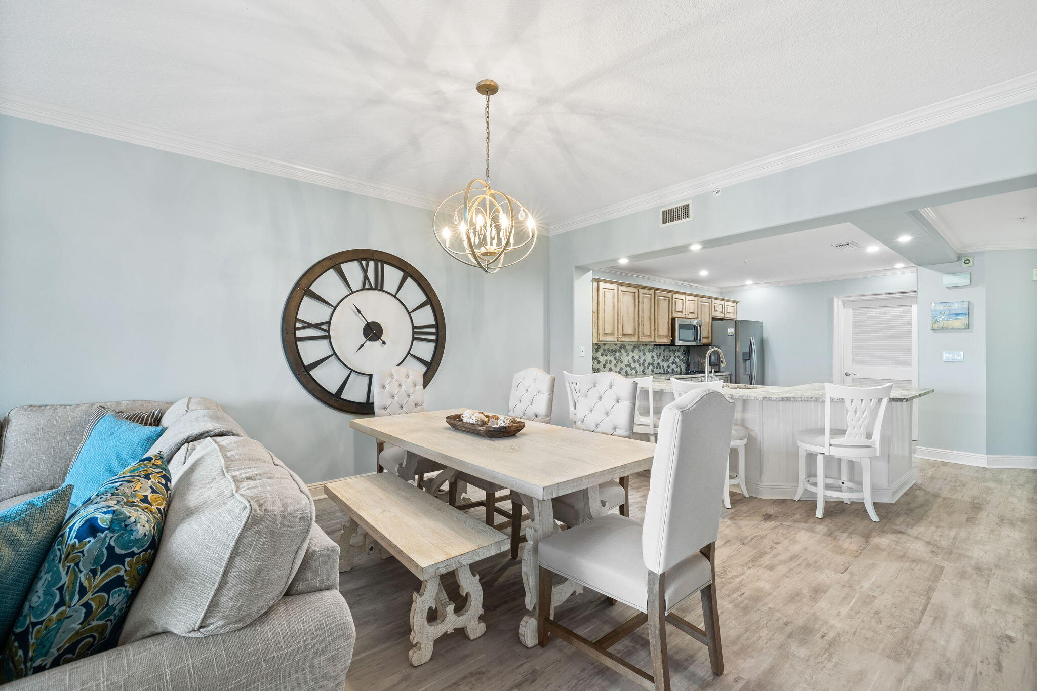 770 Harbor Boulevard