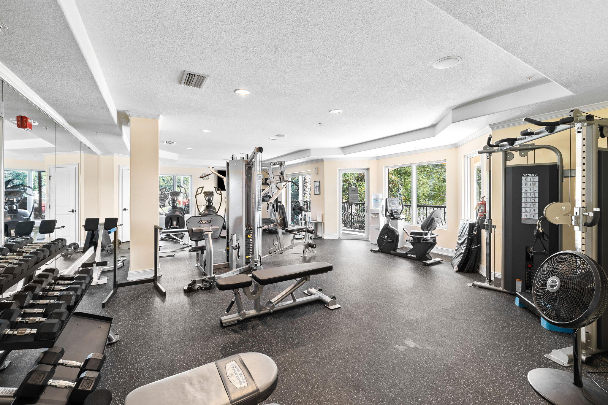 770 Harbor Boulevard