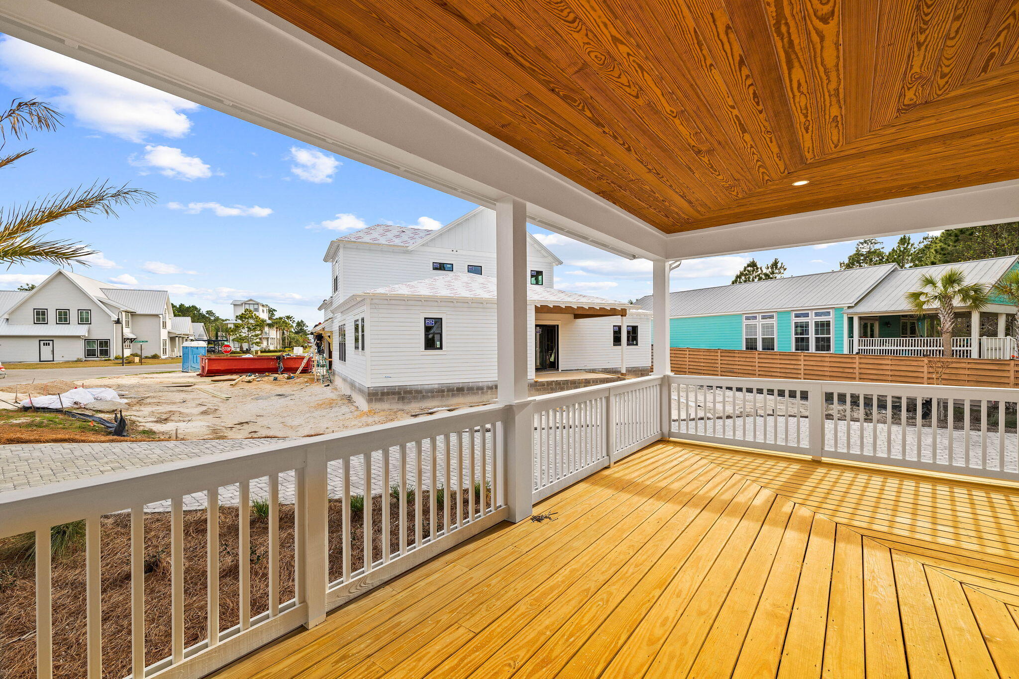 17 Breezeway Cove