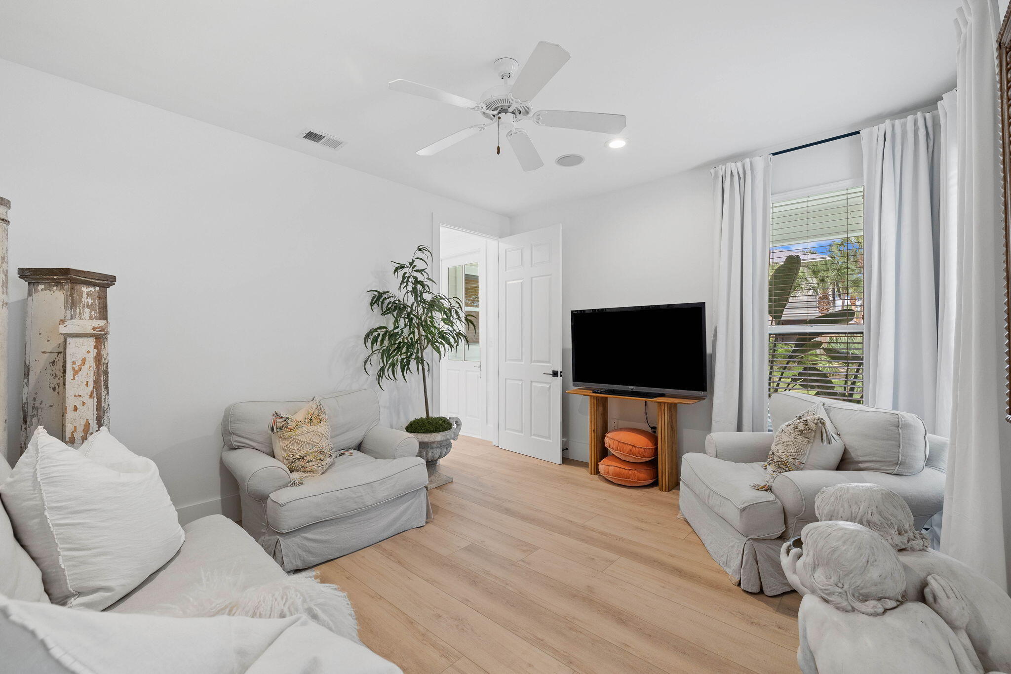 2000 Crystal Lake Drive