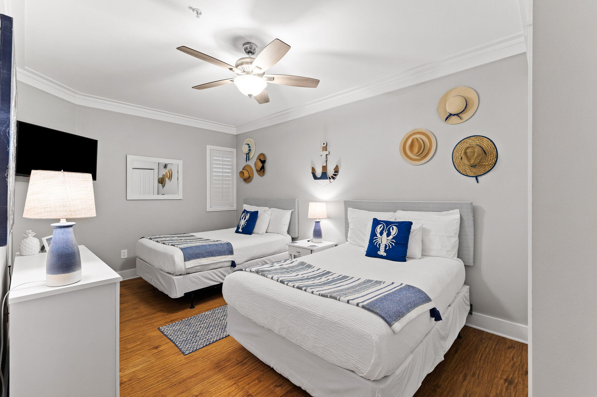 4545 E Co Highway 30A B402, UNIT B402