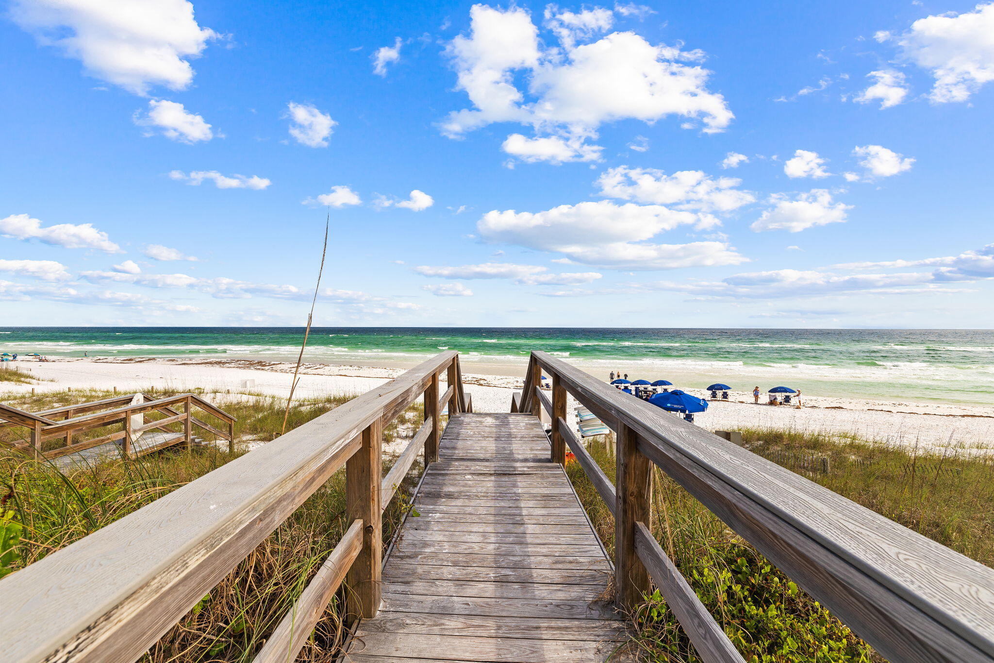 4545 E Co Highway 30A B402, UNIT B402