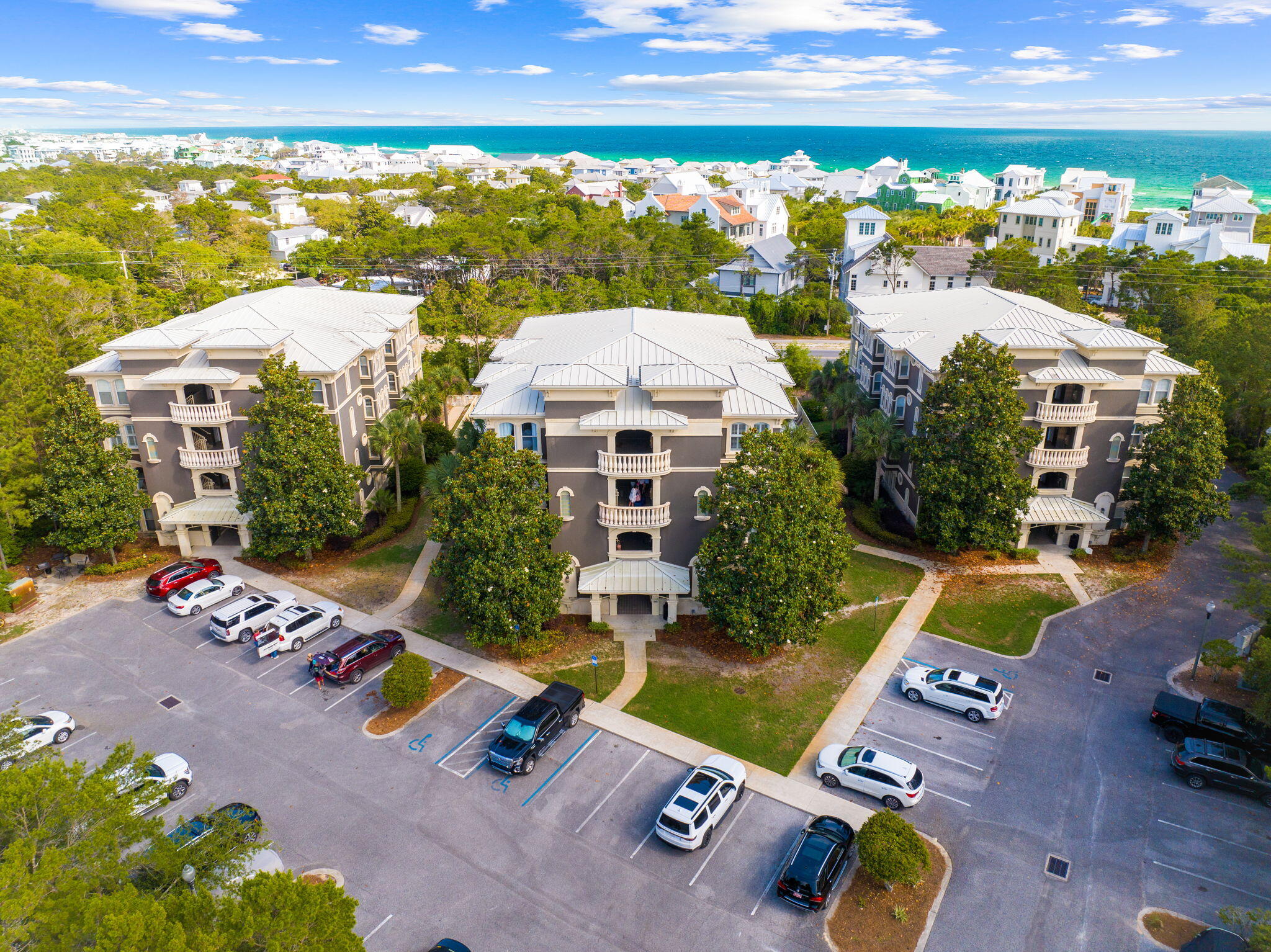 4545 E Co Highway 30A B402, UNIT B402