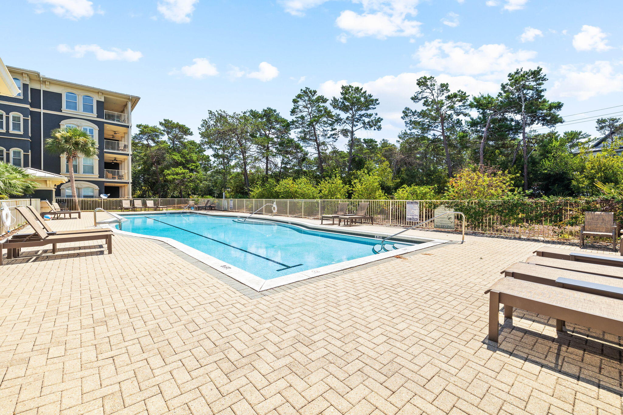 4545 E Co Highway 30A B402, UNIT B402