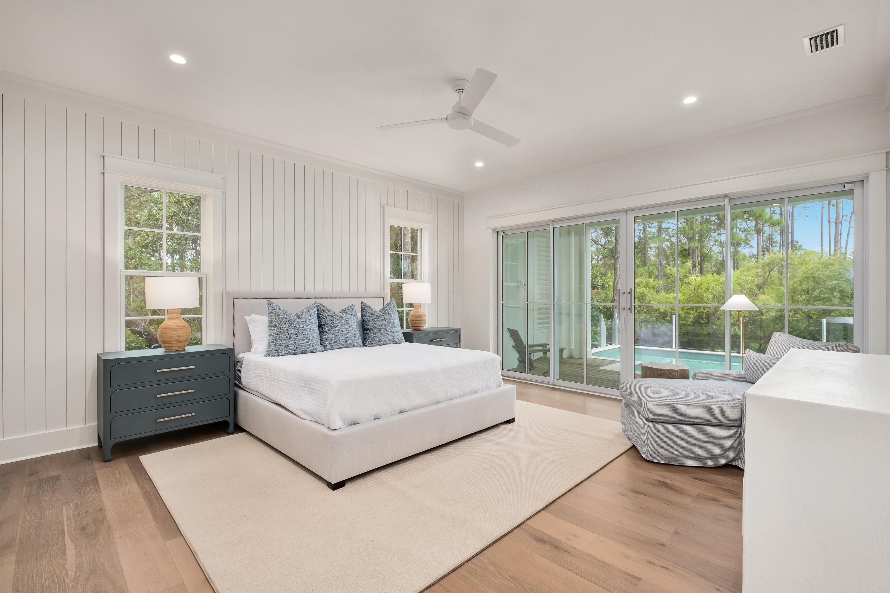 37 Lakeview Drive