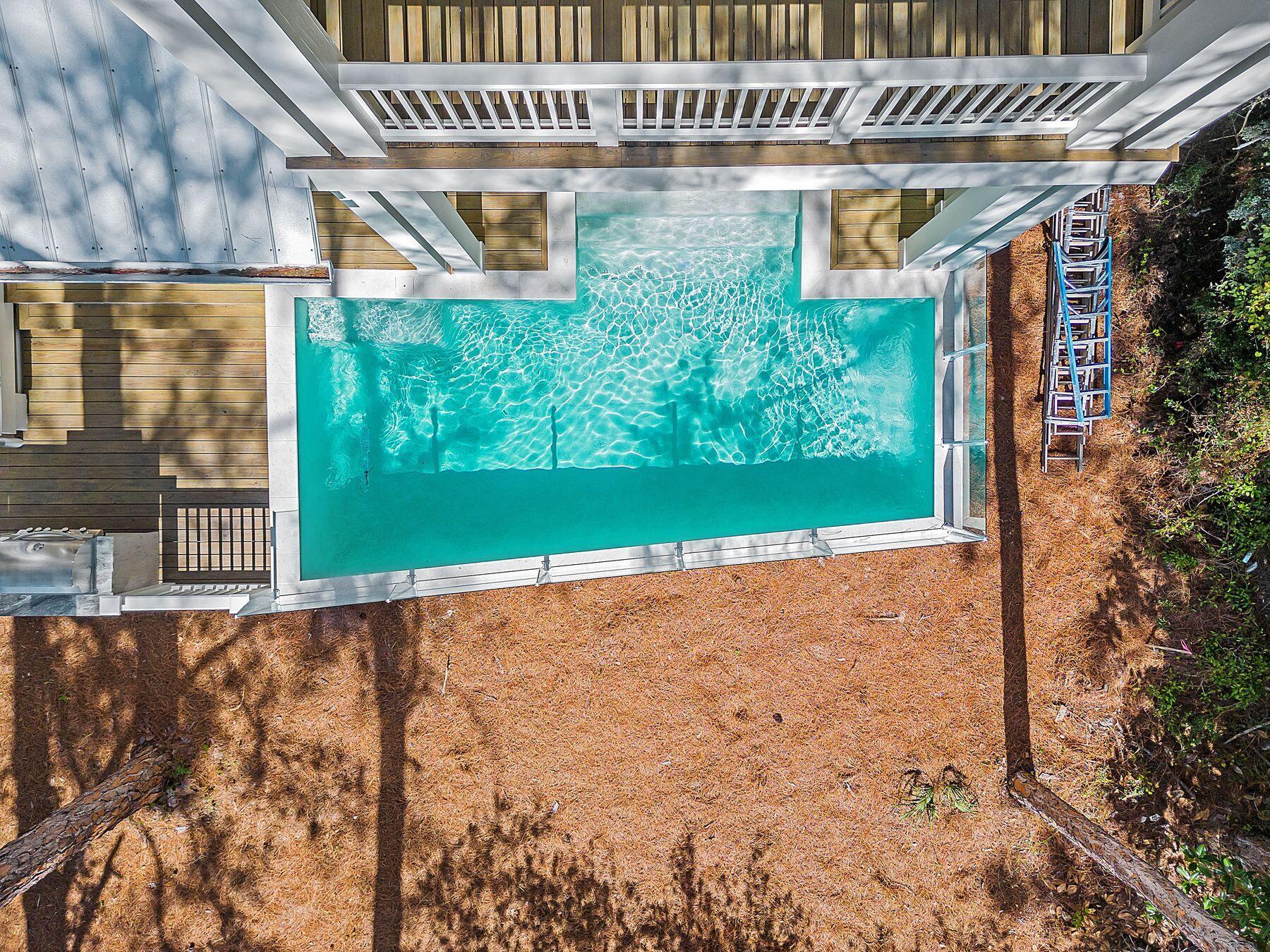 37 Lakeview Drive