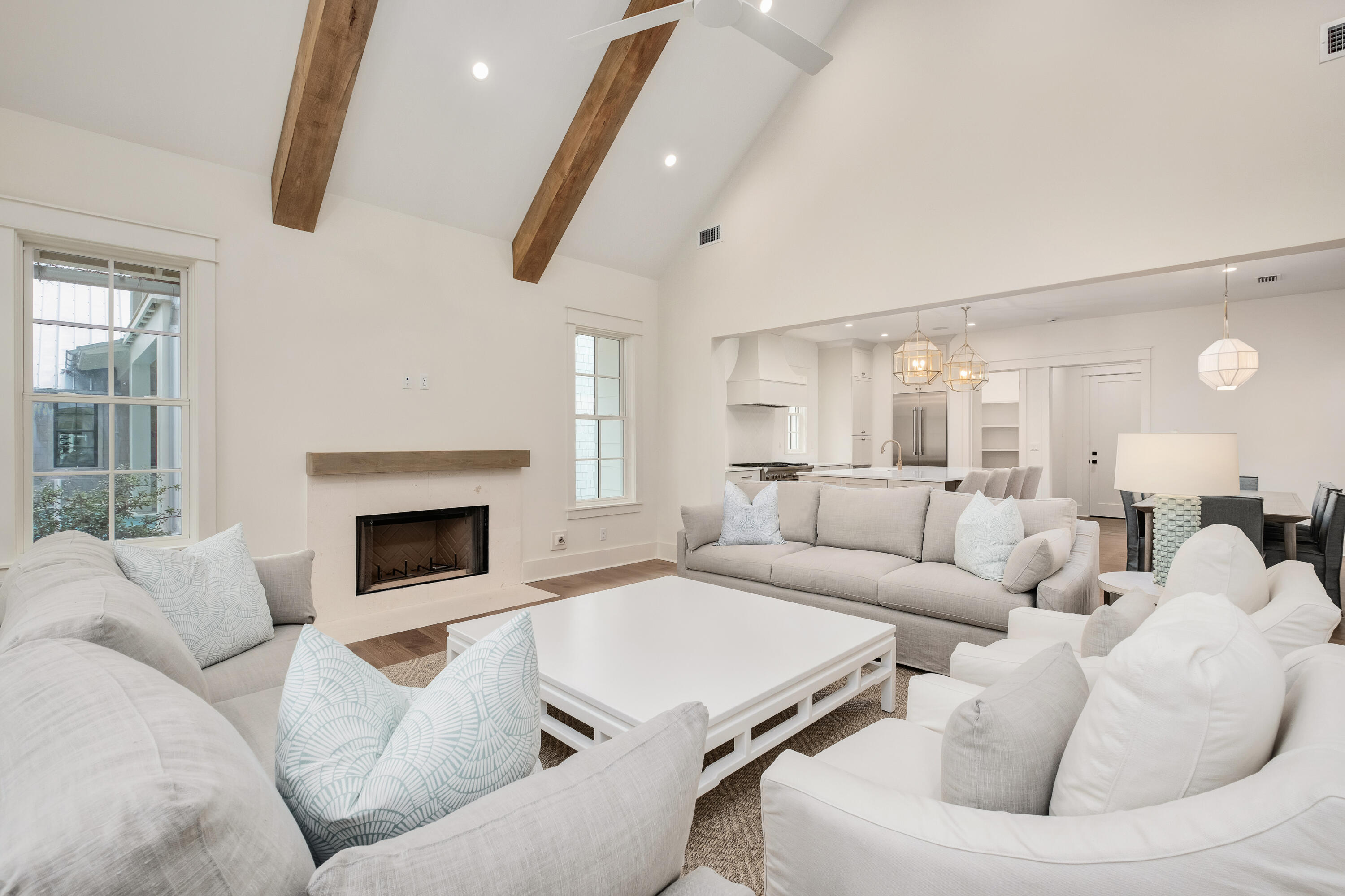 37 Lakeview Drive