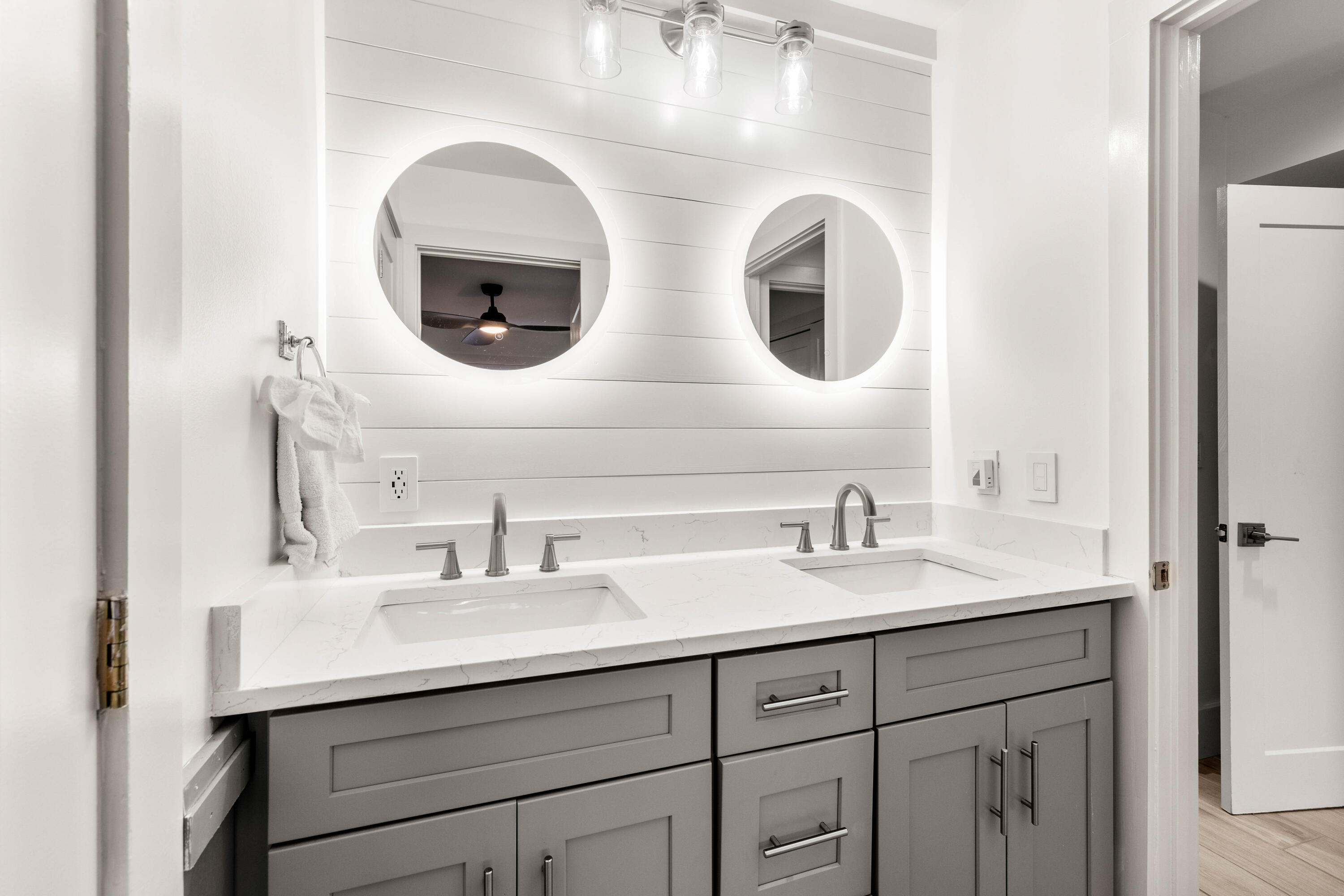 520 Gulf Shore Drive, UNIT 102