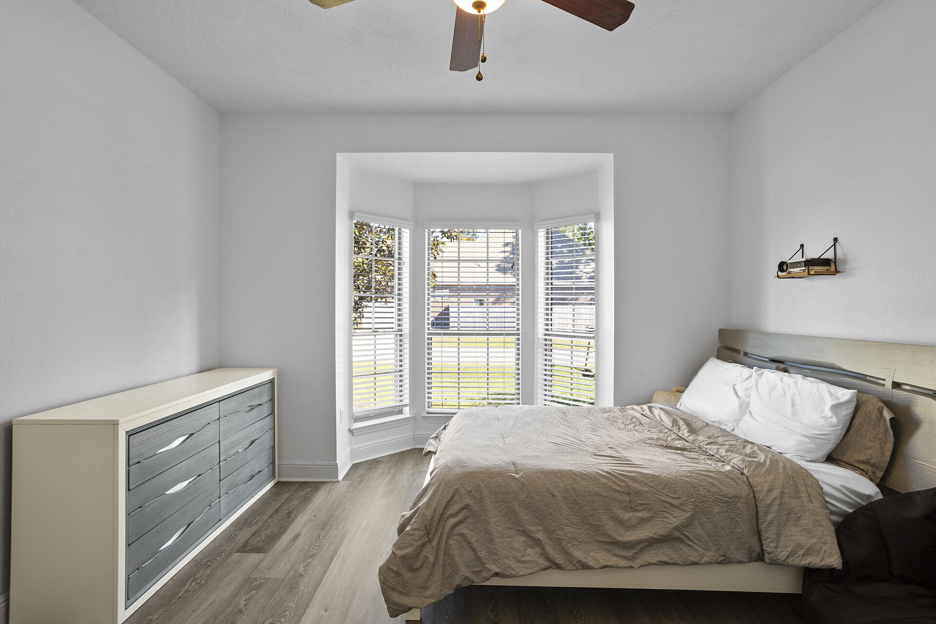 137 Old Ferry Road