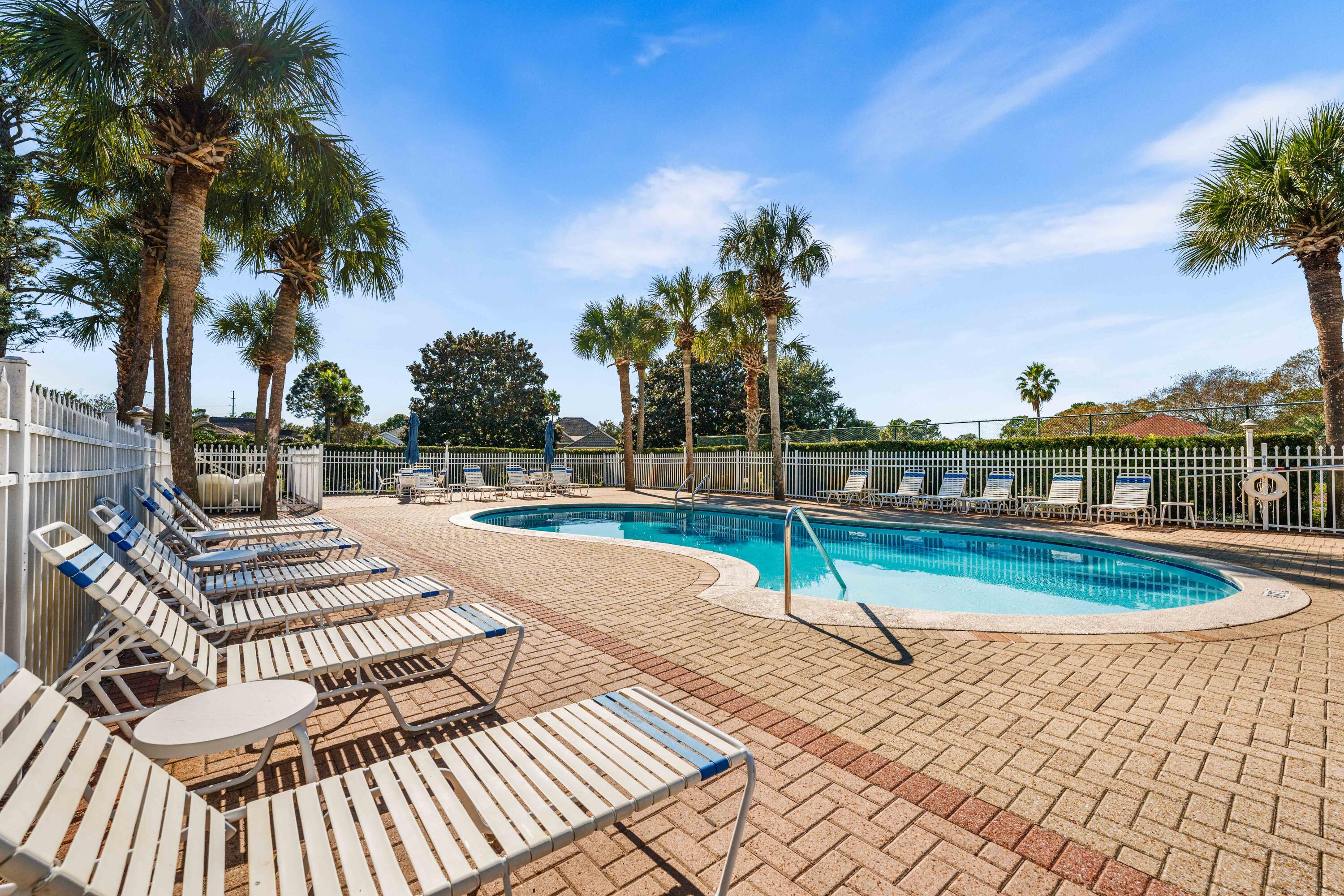 136 Bay Tree Drive