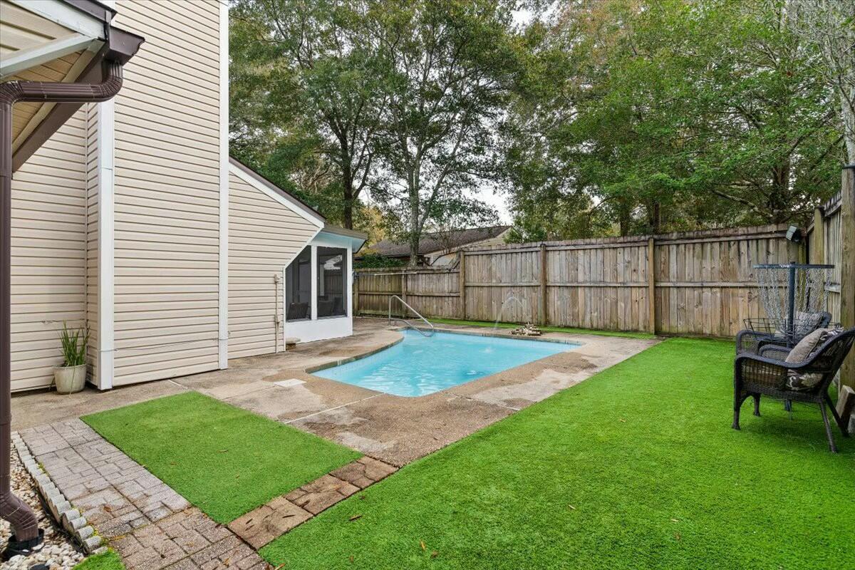 200 Sweetgum Court
