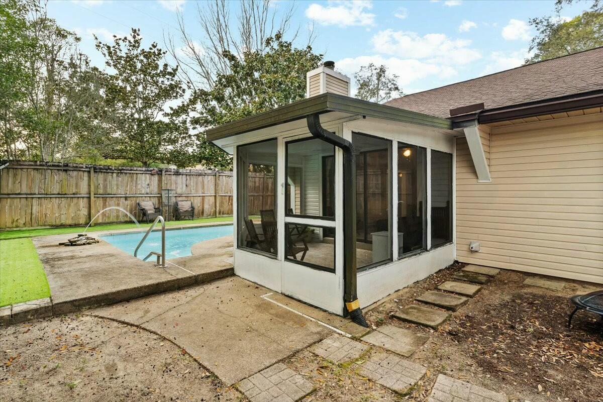 200 Sweetgum Court
