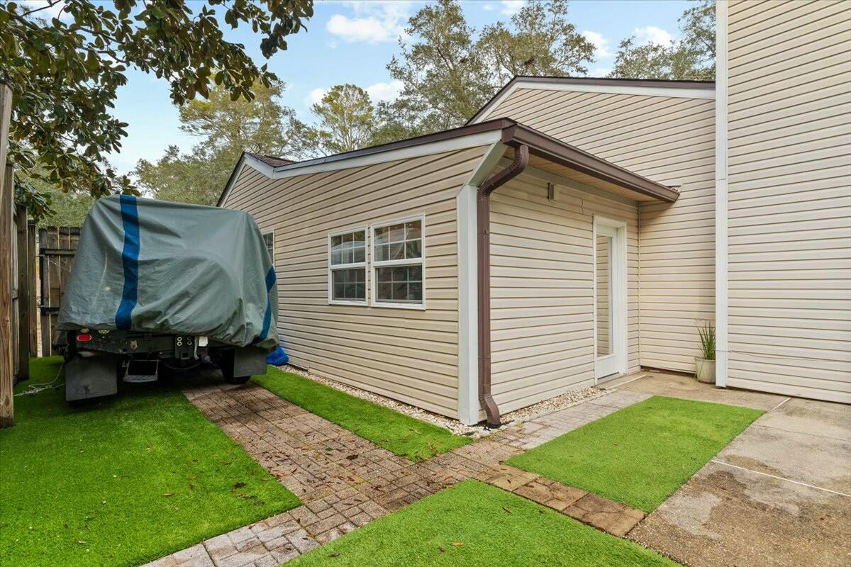 200 Sweetgum Court