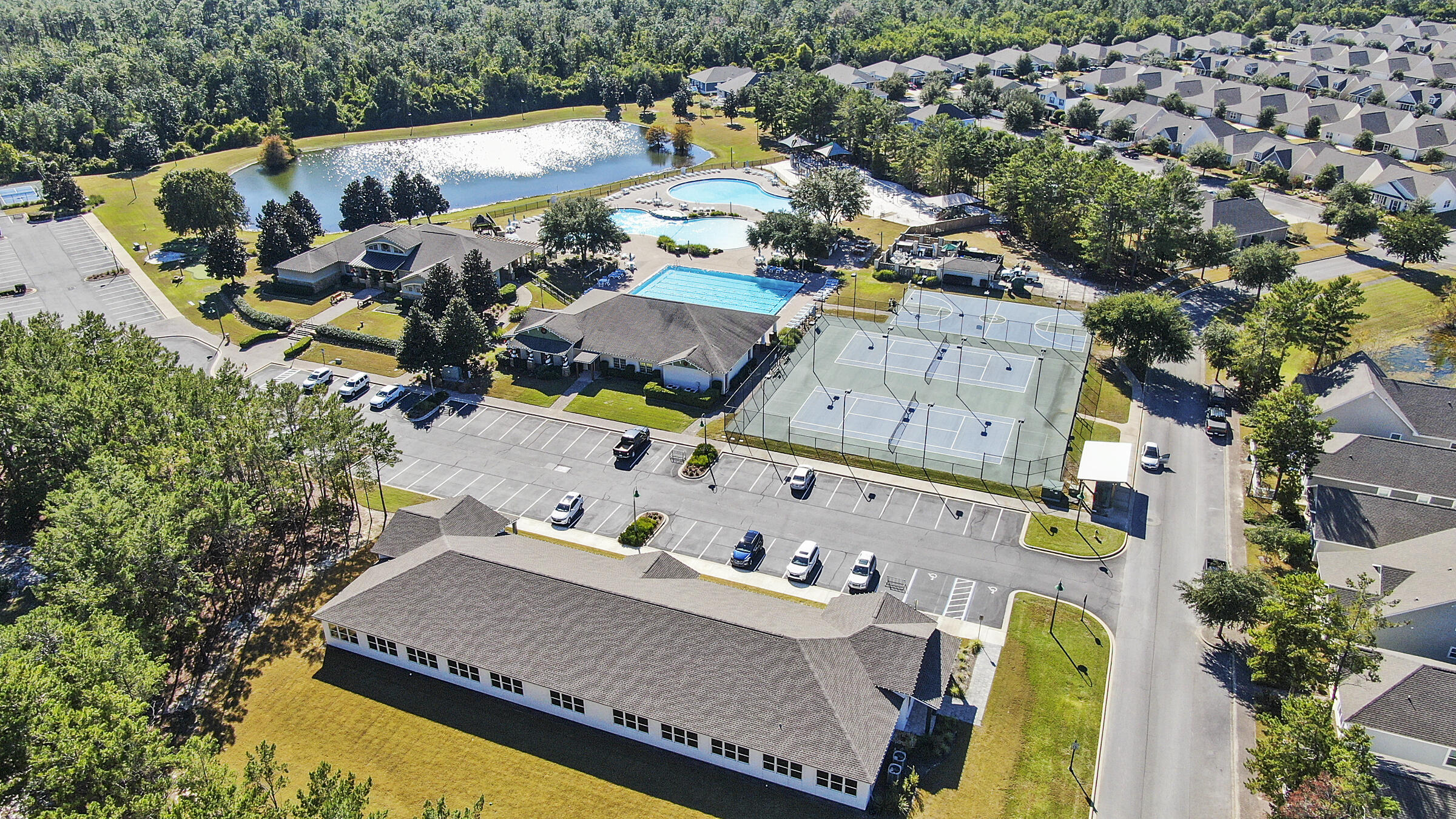 271 Mill Pond Cove