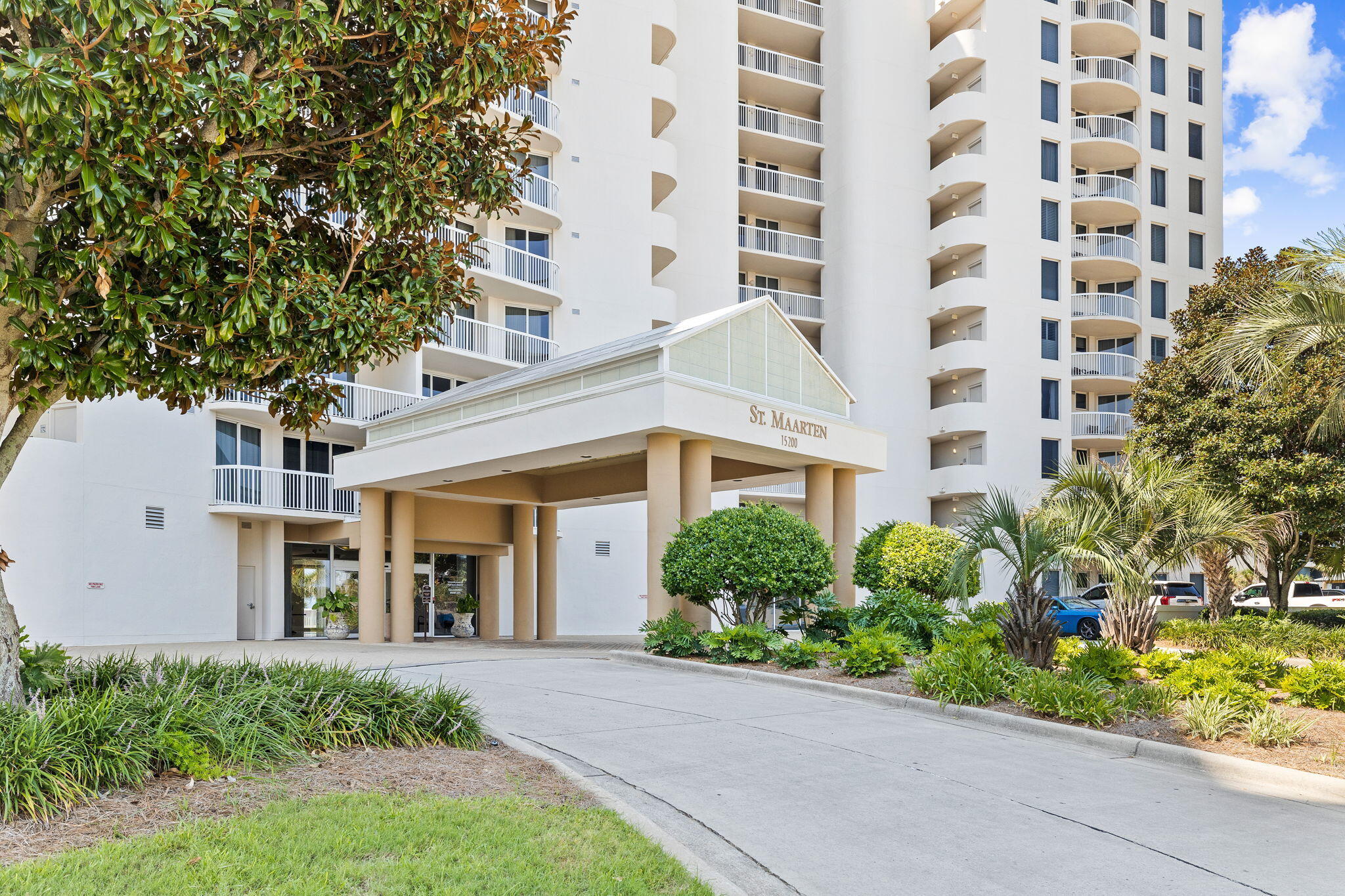 15200 Emerald Coast Parkway, UNIT 302