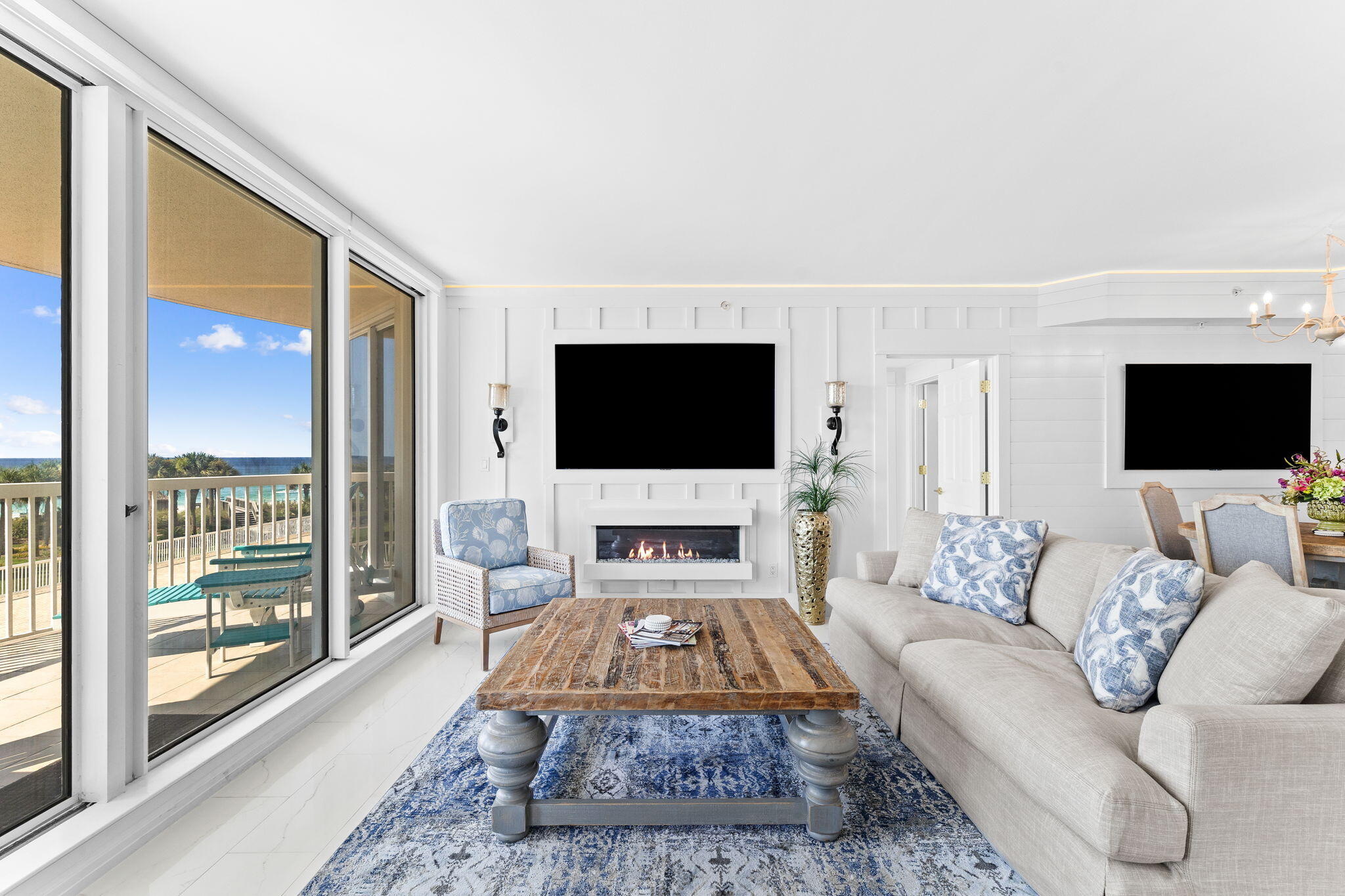 15200 Emerald Coast Parkway, UNIT 302