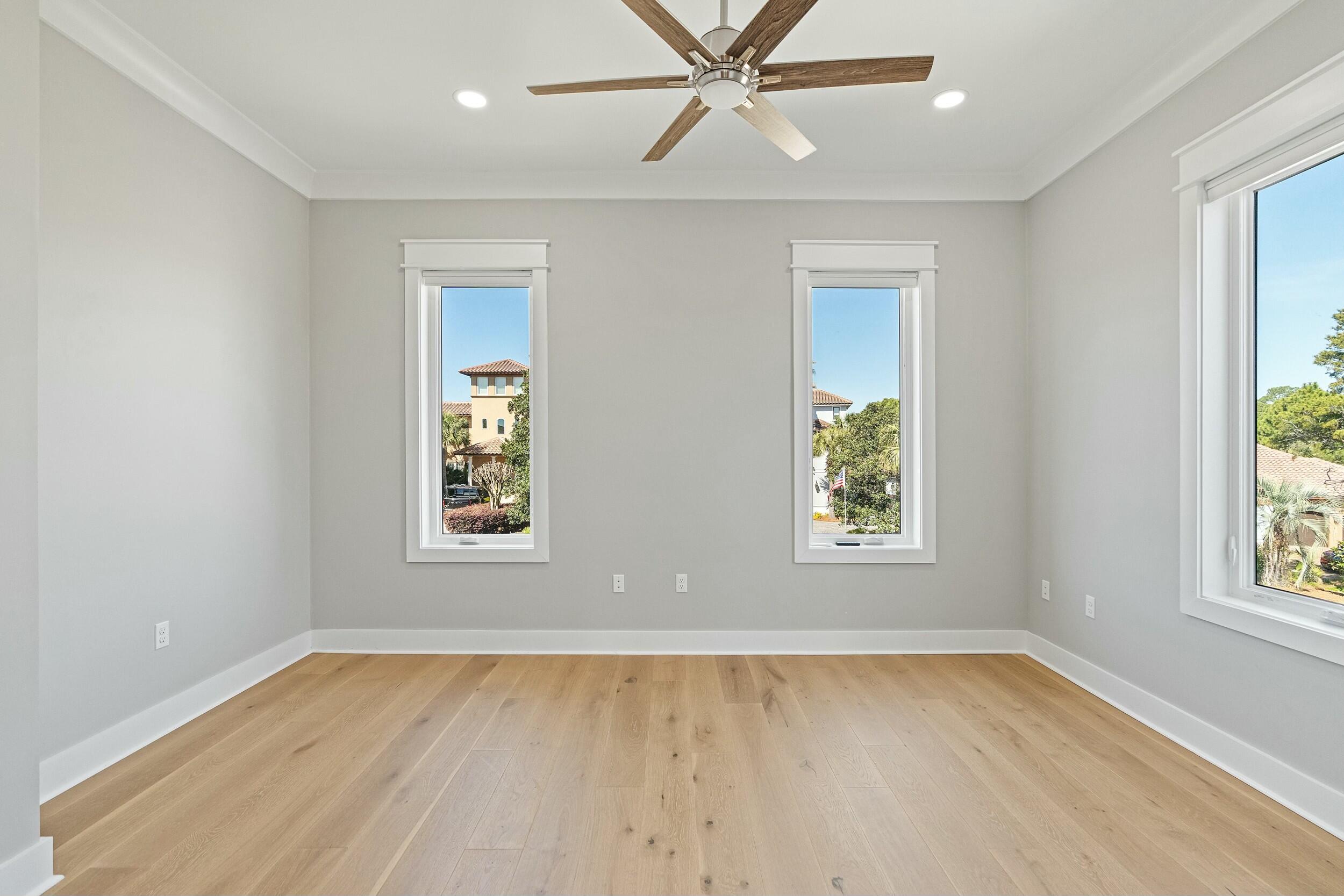198 Emerald Ridge