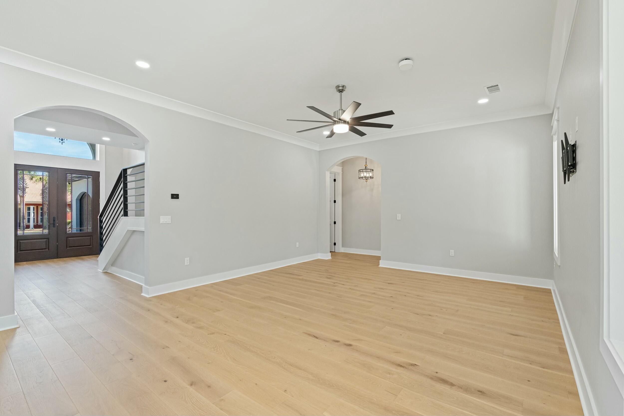 198 Emerald Ridge