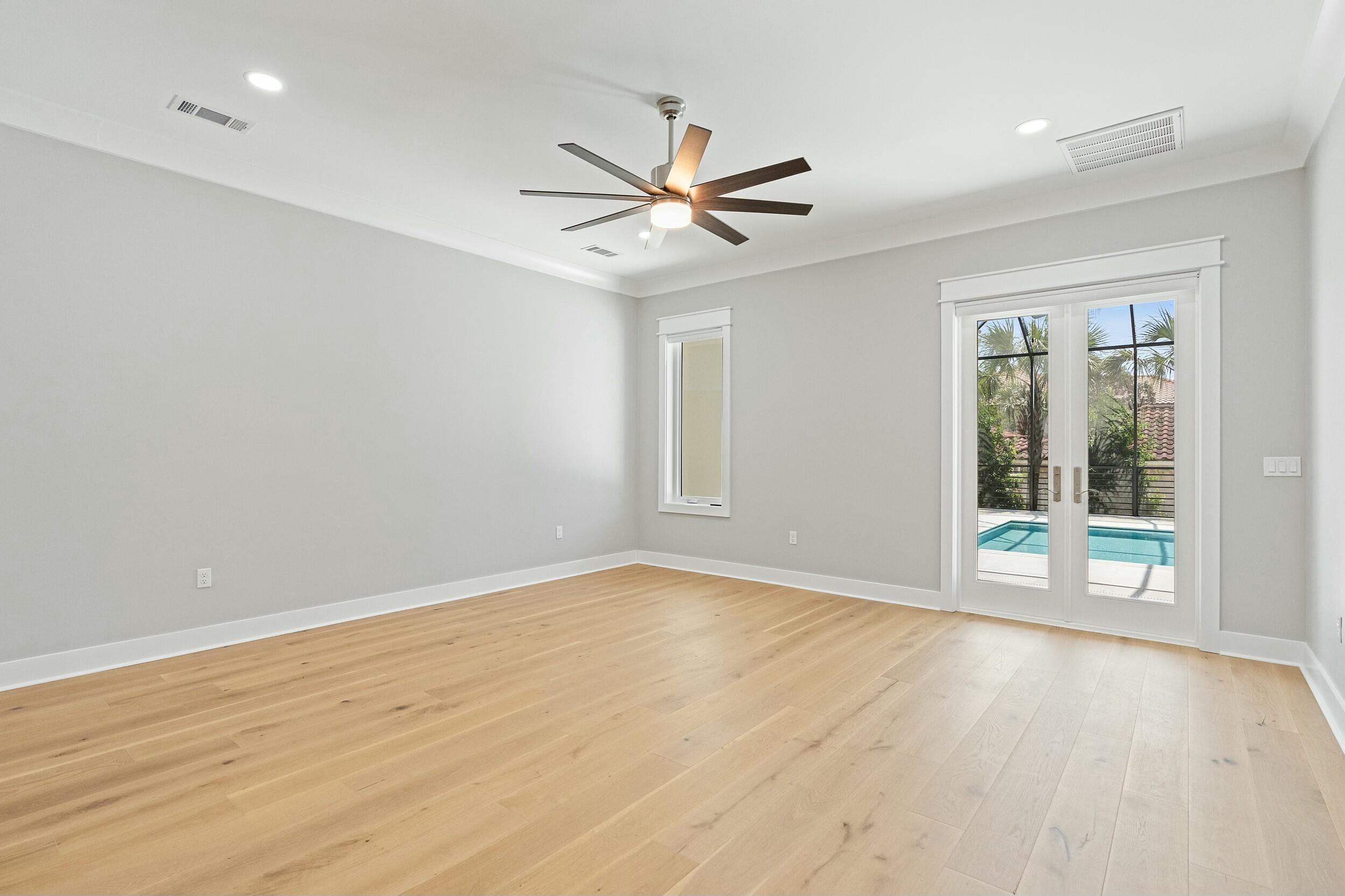 198 Emerald Ridge