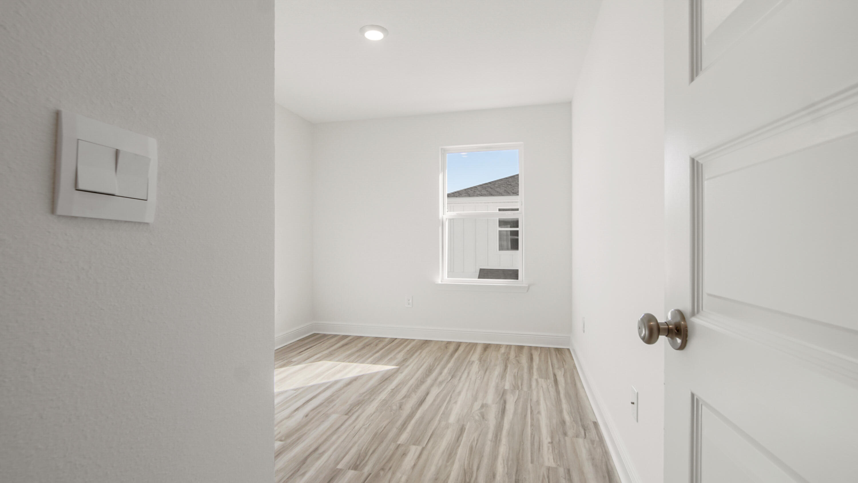 155 Sparrow Avenue