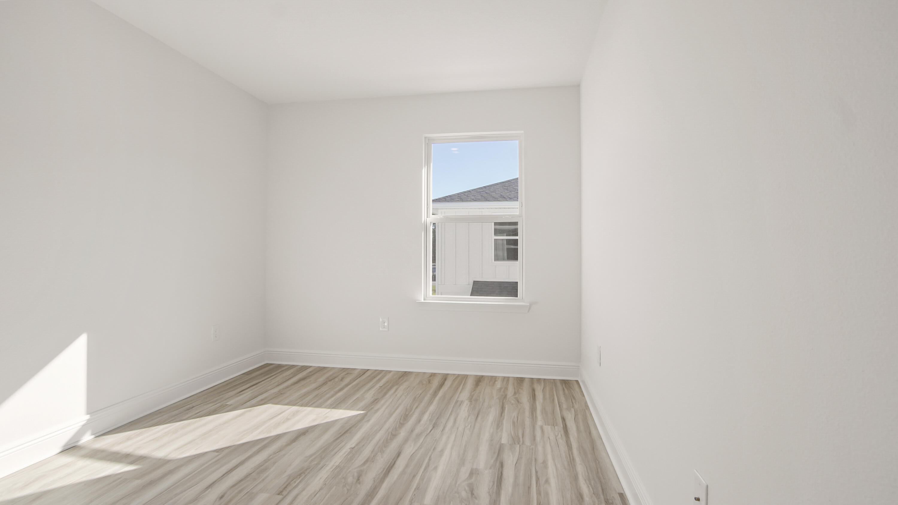 155 Sparrow Avenue