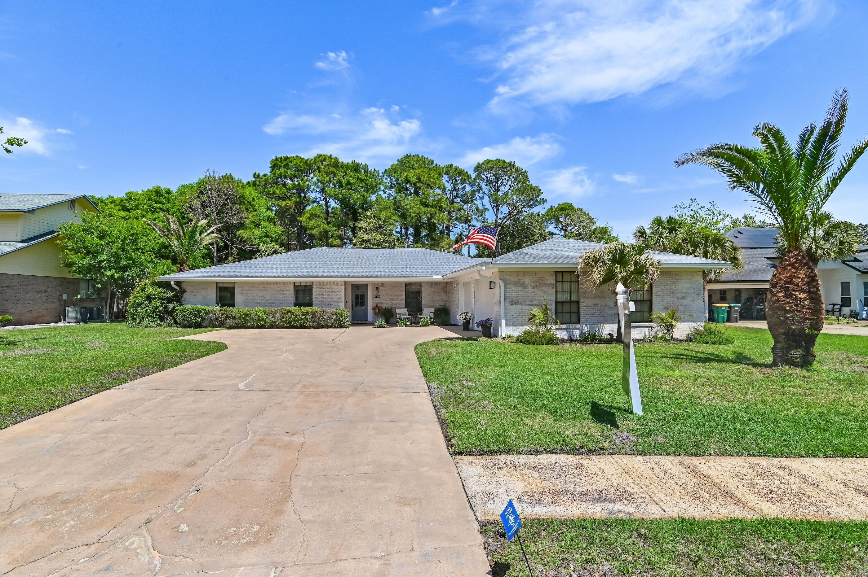 9 Cahaba Lane