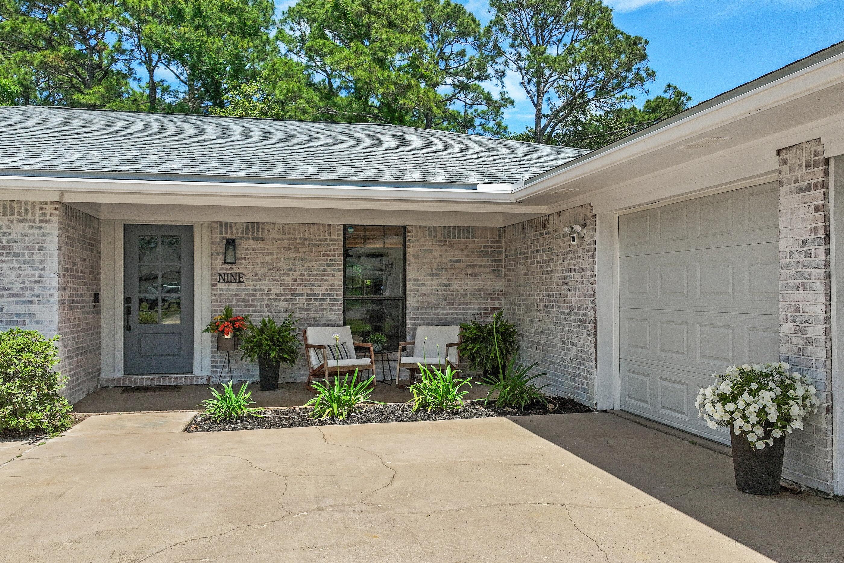 9 Cahaba Lane