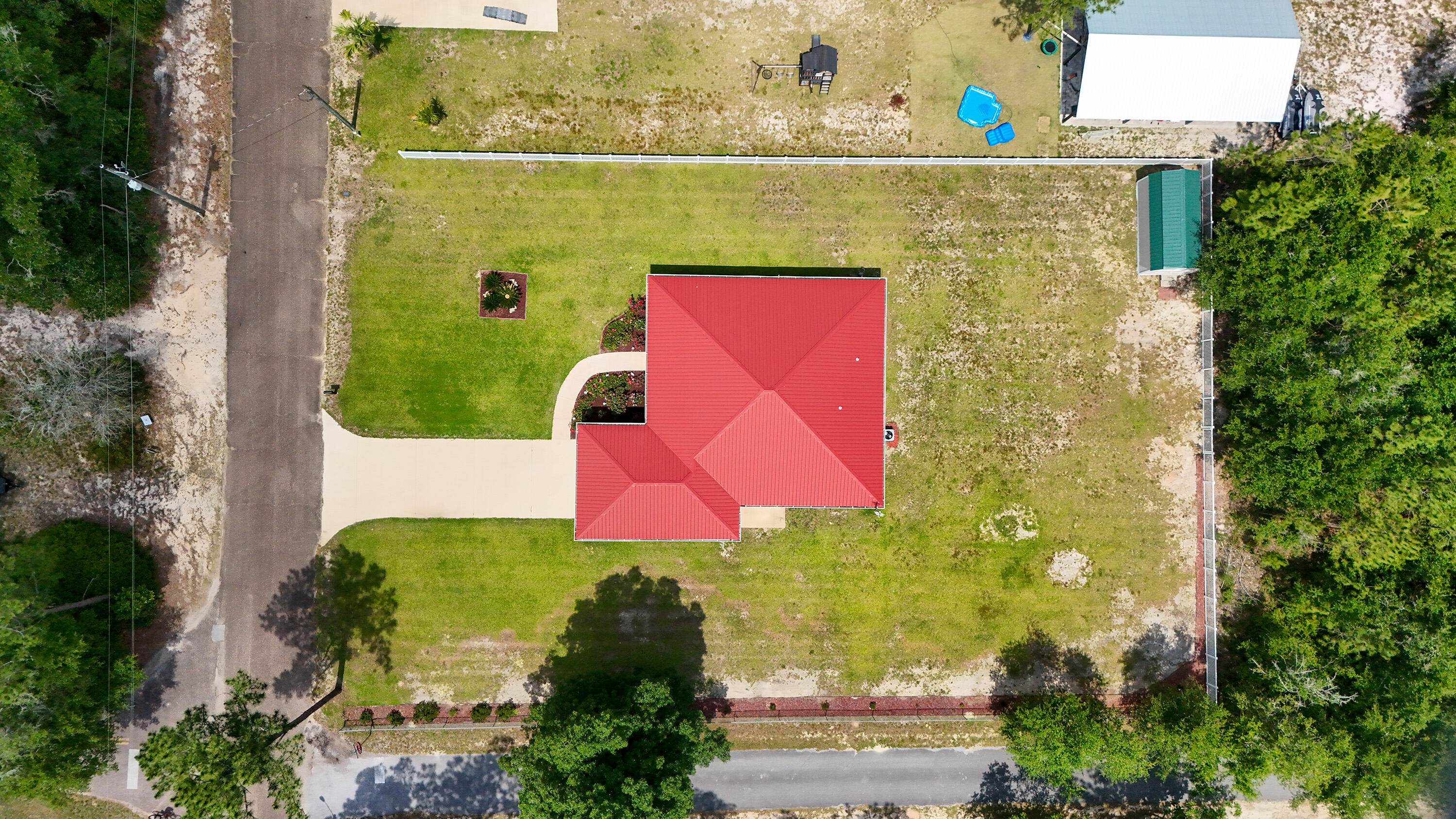 148 Engelbrecht Road, DeFuniak Springs