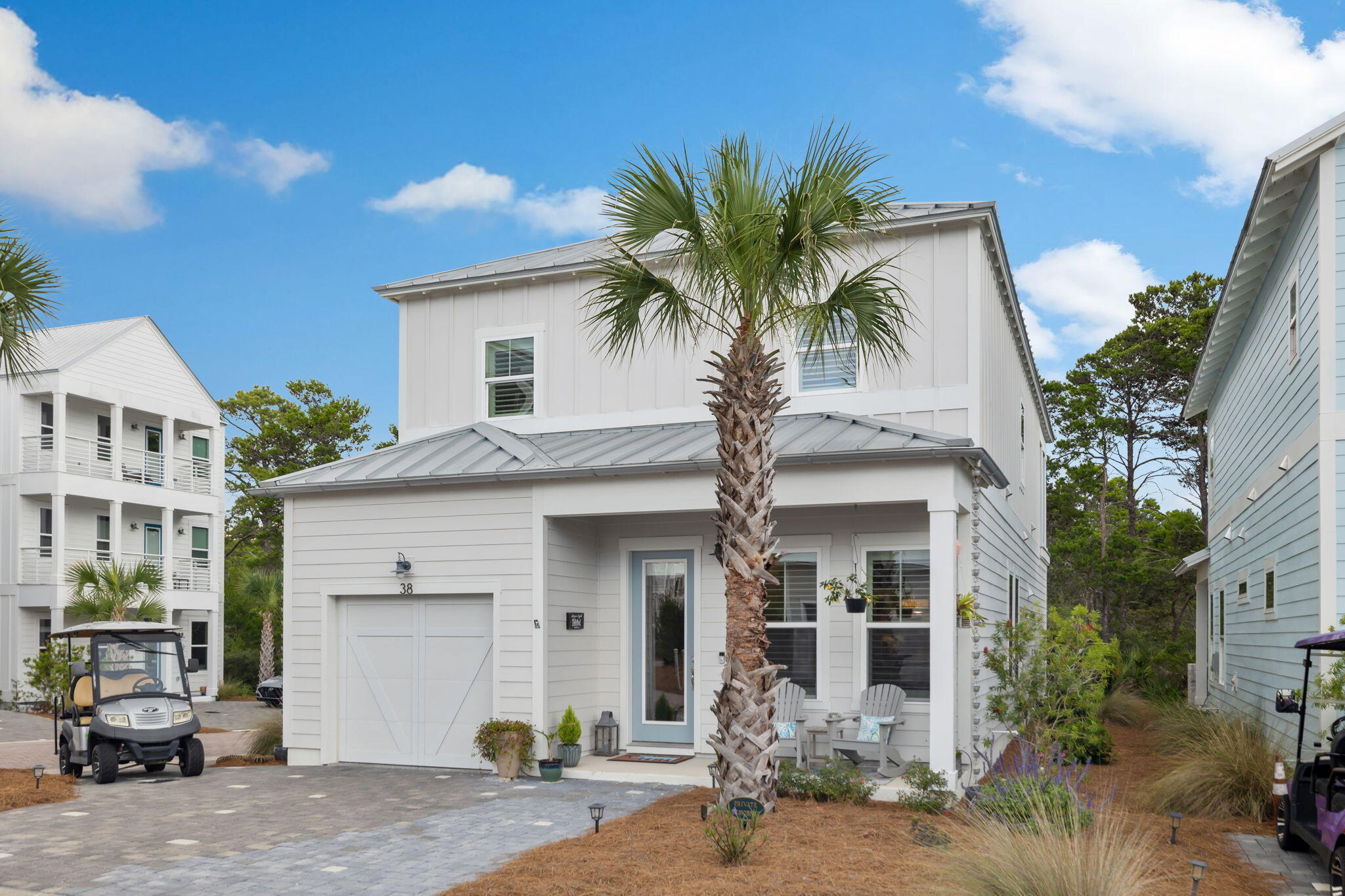 38 Constant Avenue