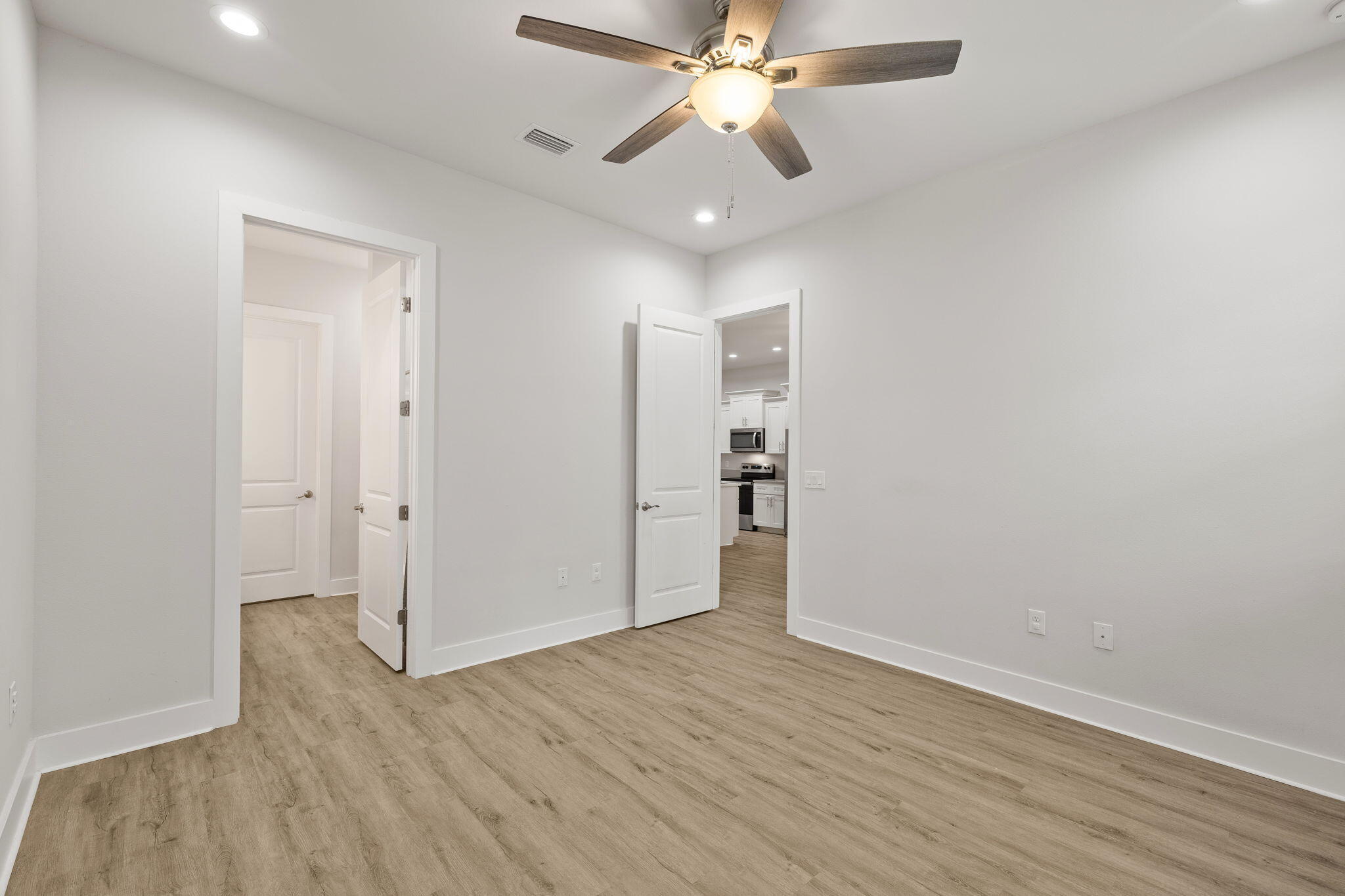 108 Don Bishop Road, 11