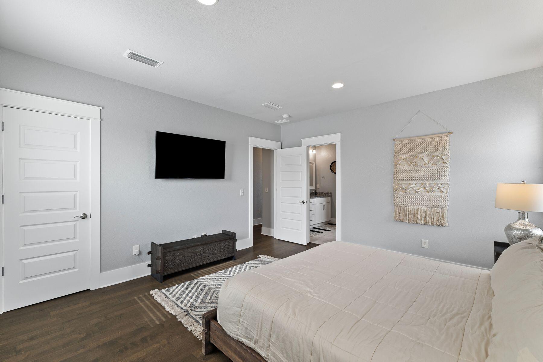 324 Gulfview Circle