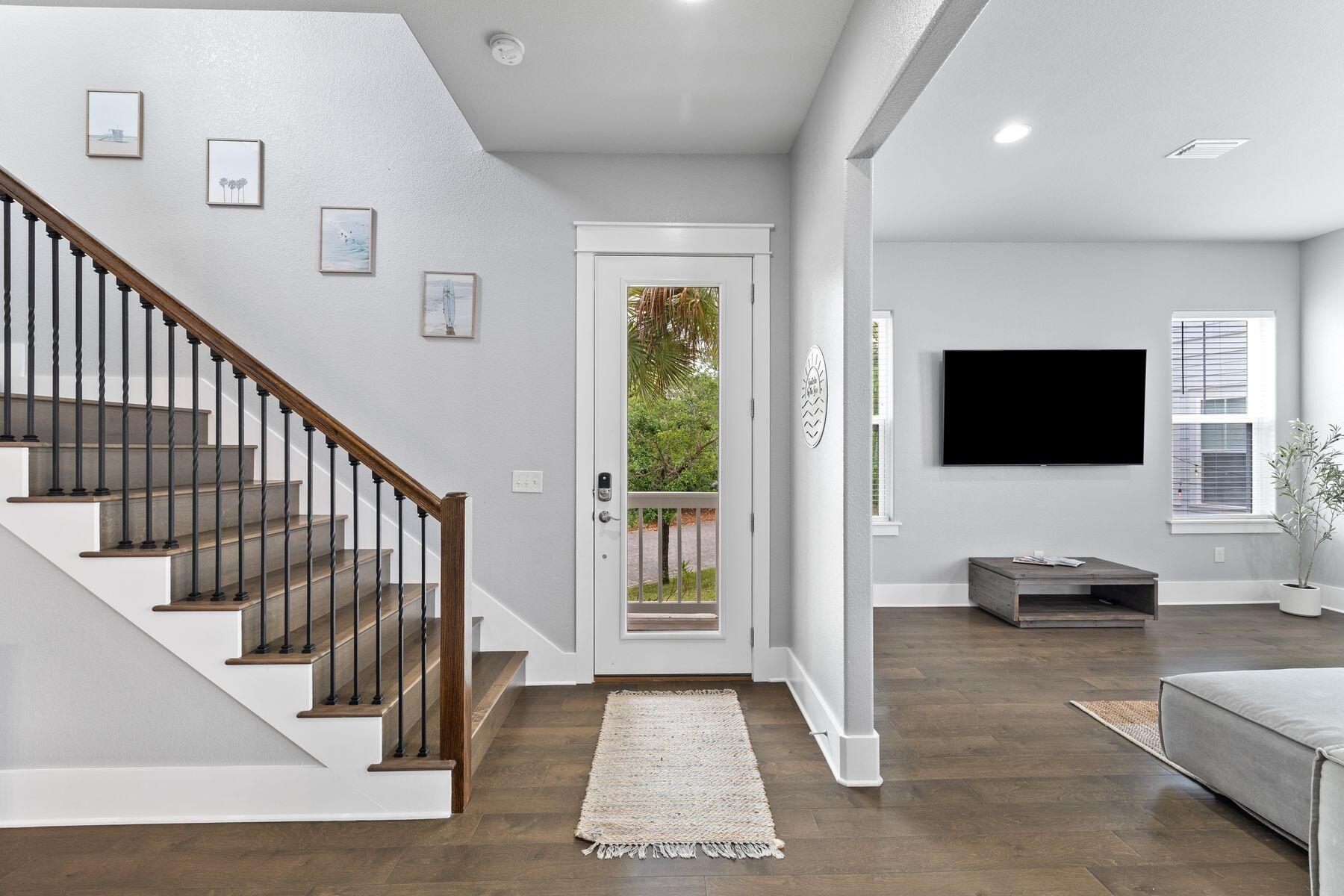 324 Gulfview Circle