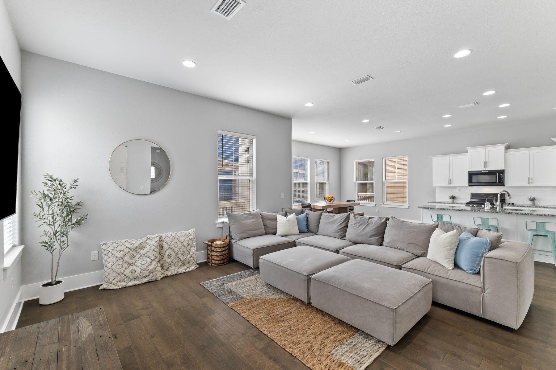 324 Gulfview Circle