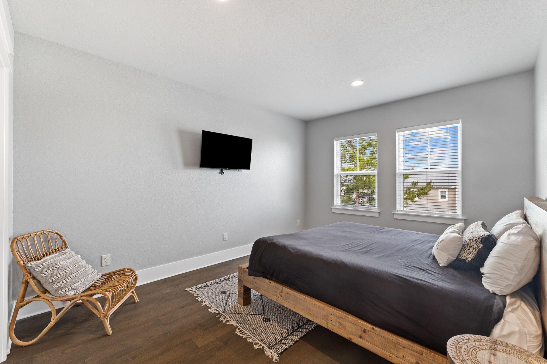 324 Gulfview Circle