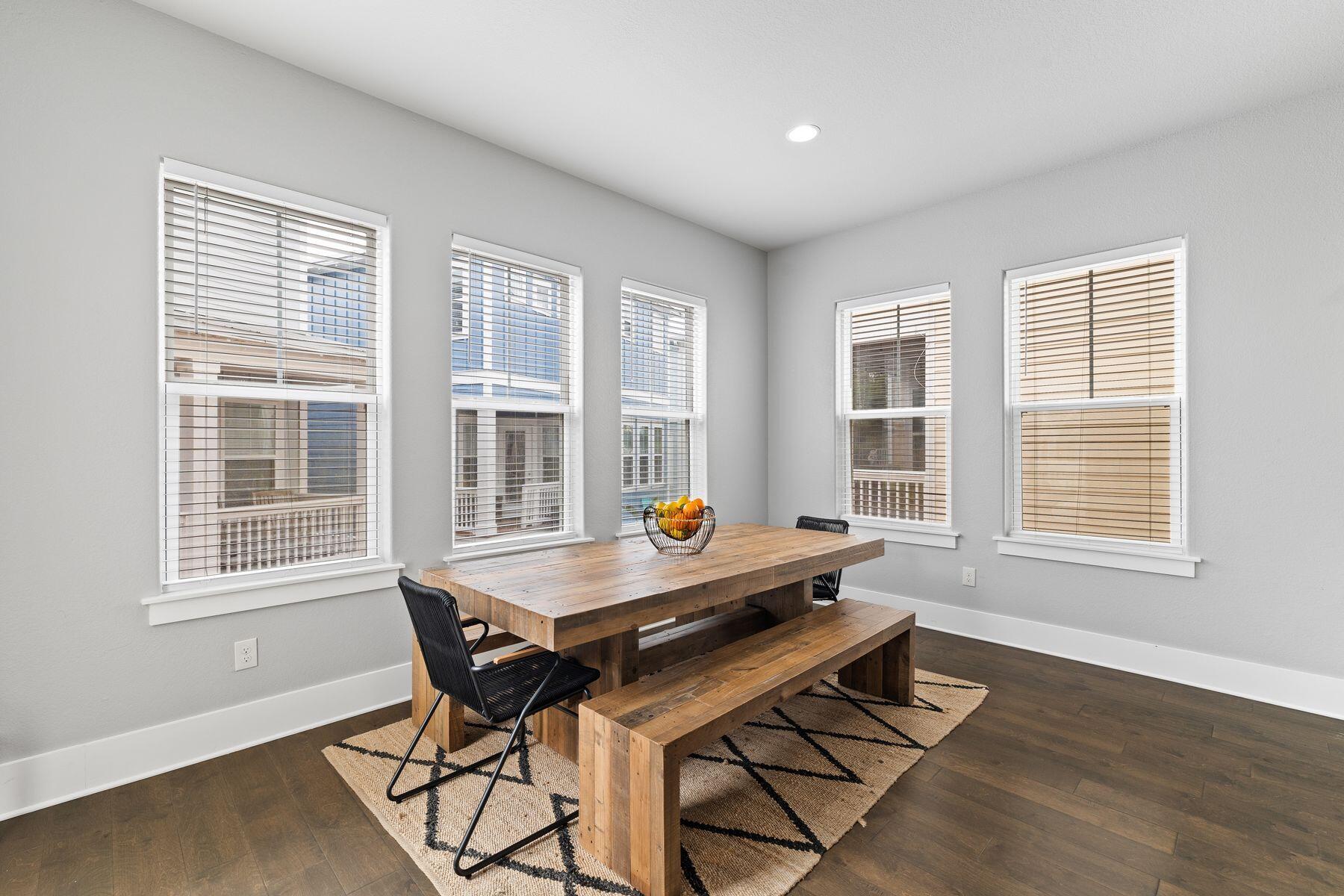 324 Gulfview Circle
