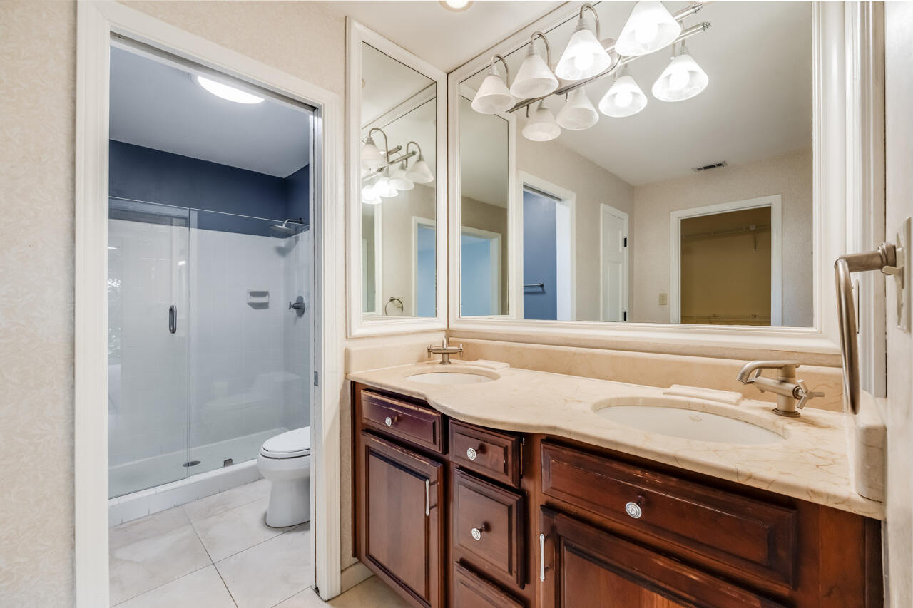 5 Cahaba Court