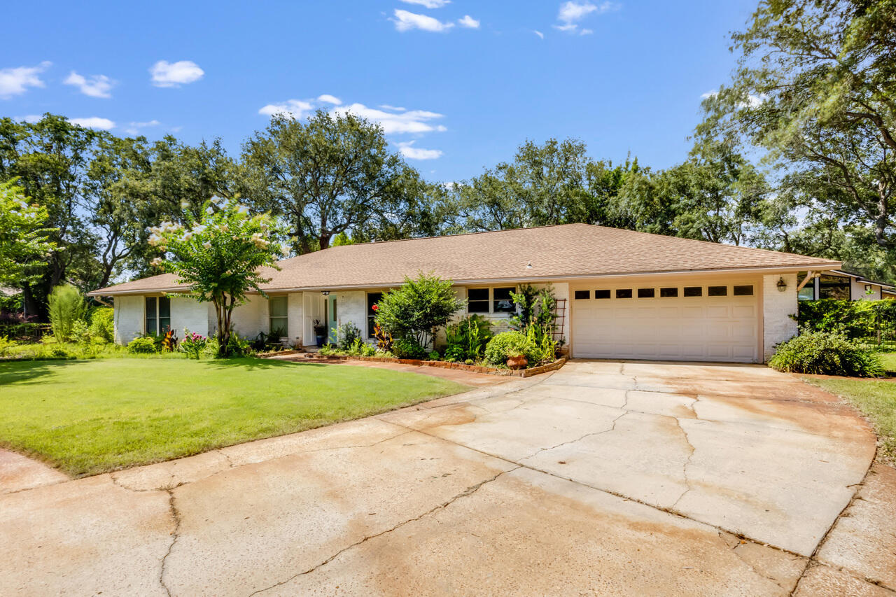 5 Cahaba Court