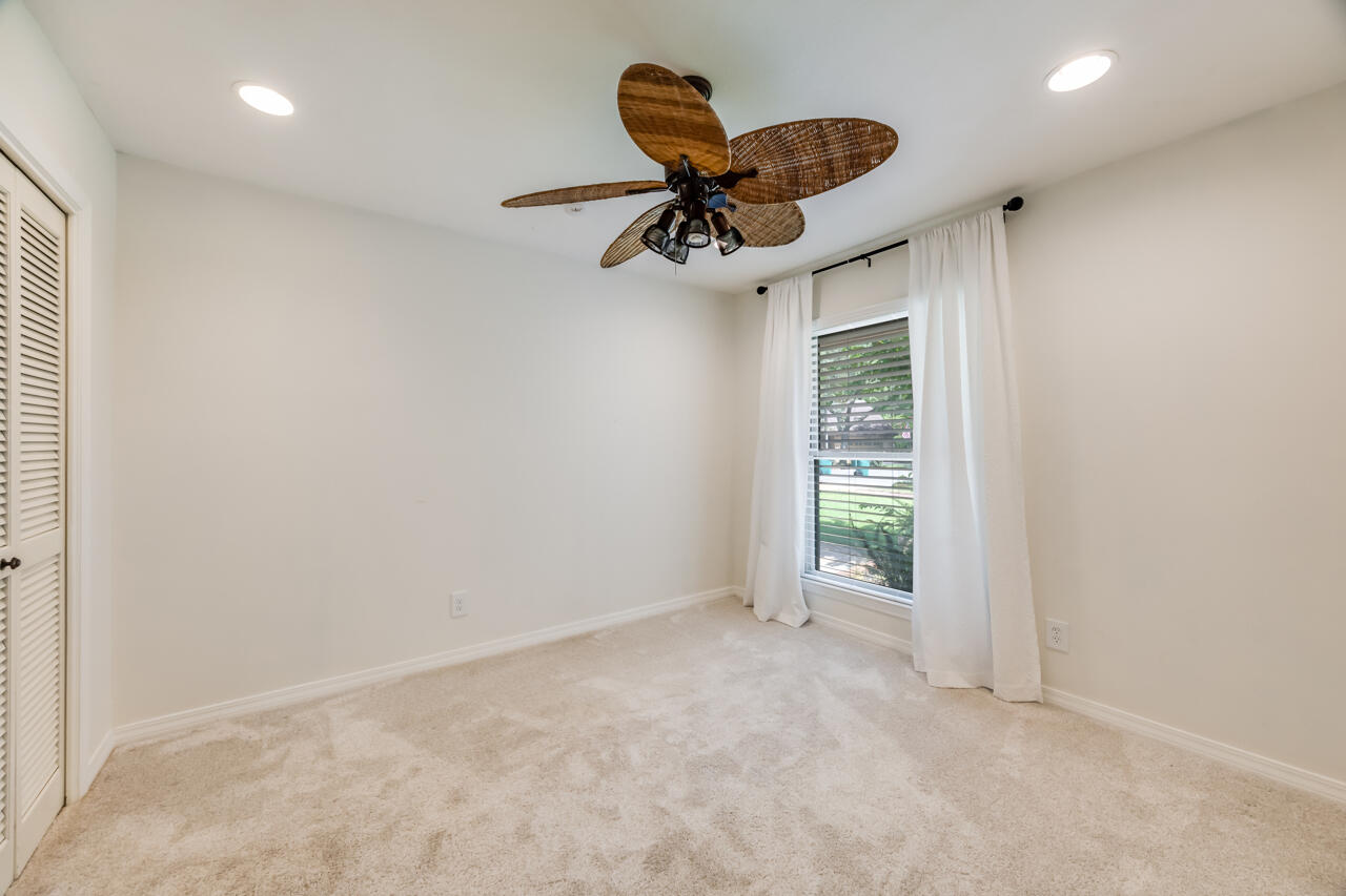 5 Cahaba Court