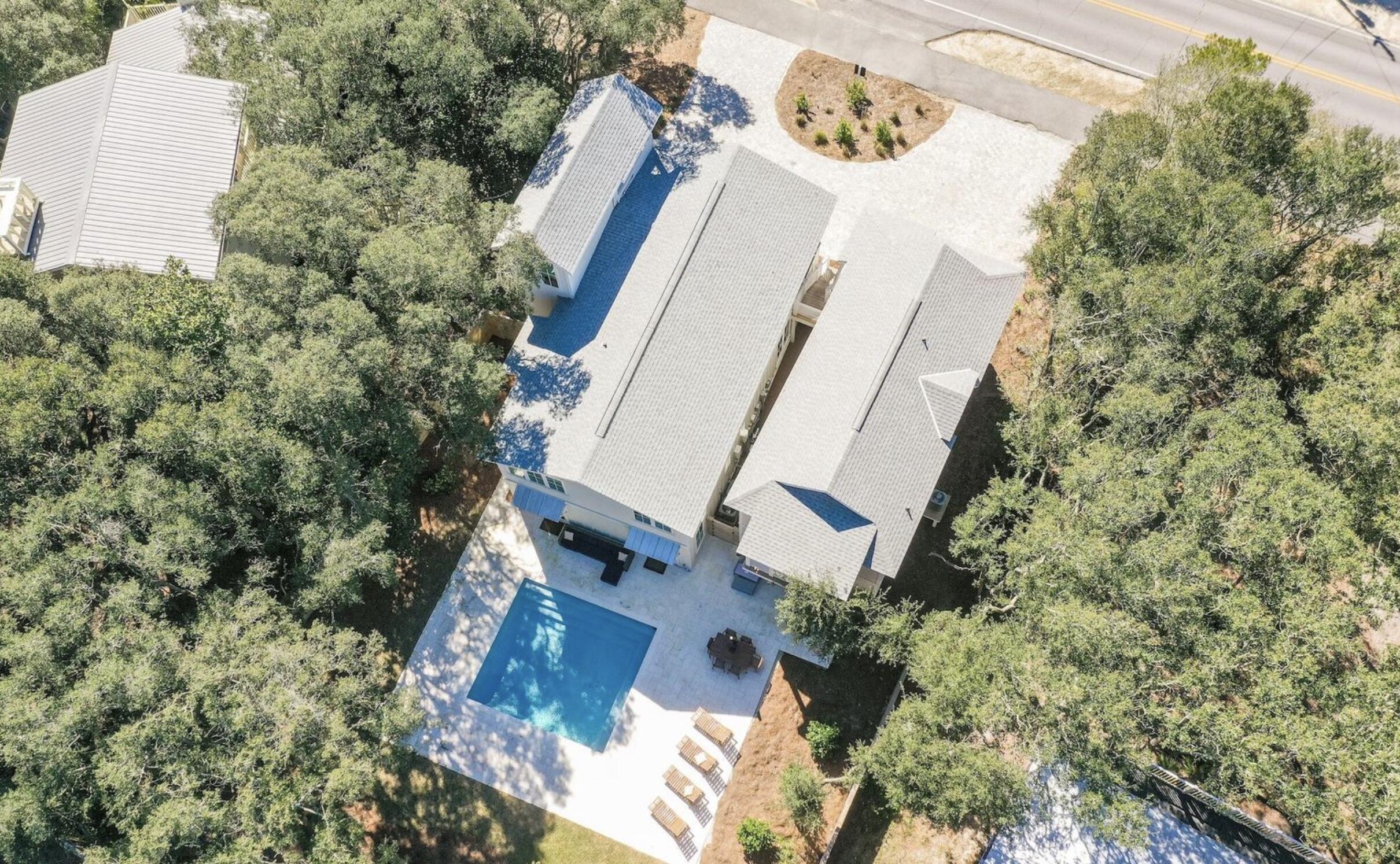 6312 W County Hwy 30A