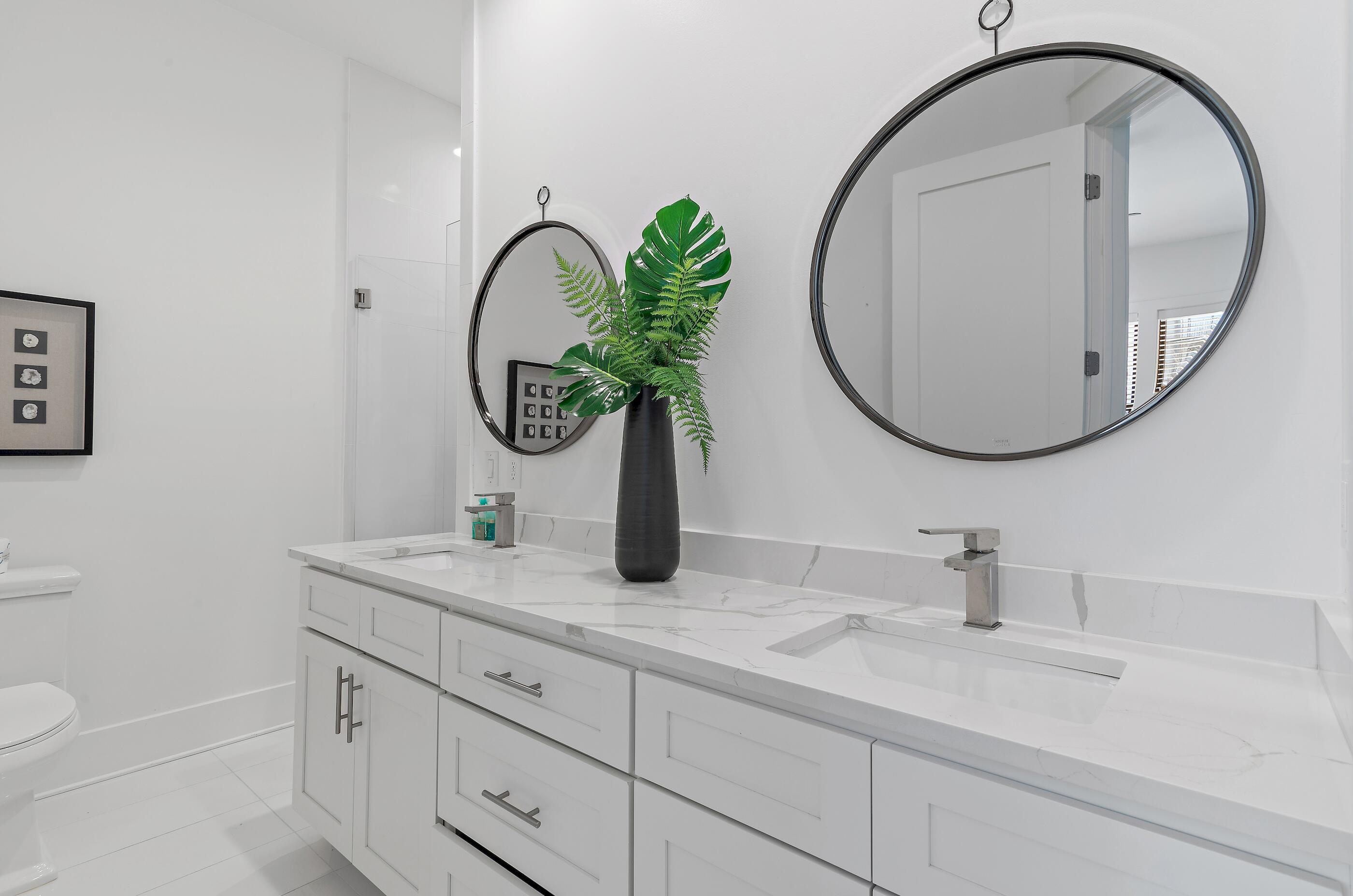 211 & 217 Snowdrift Road