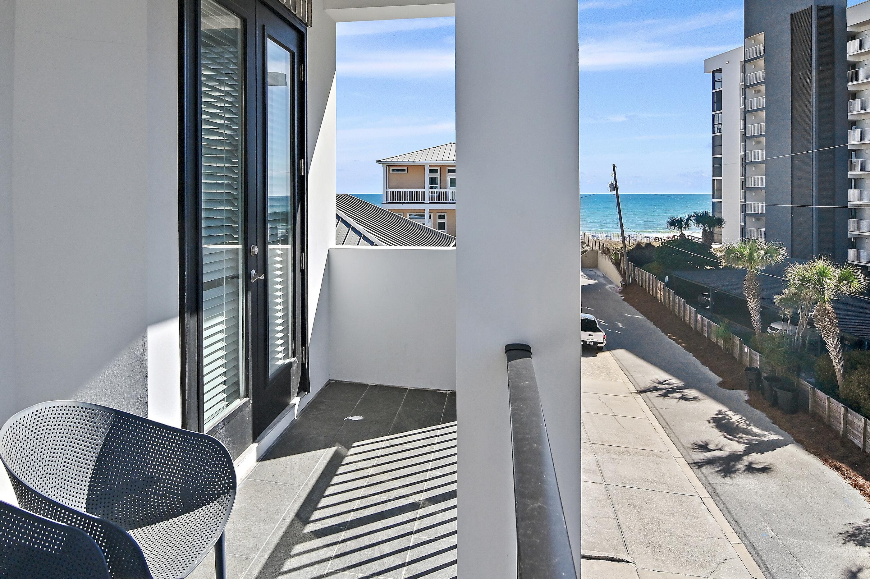 211 & 217 Snowdrift Road