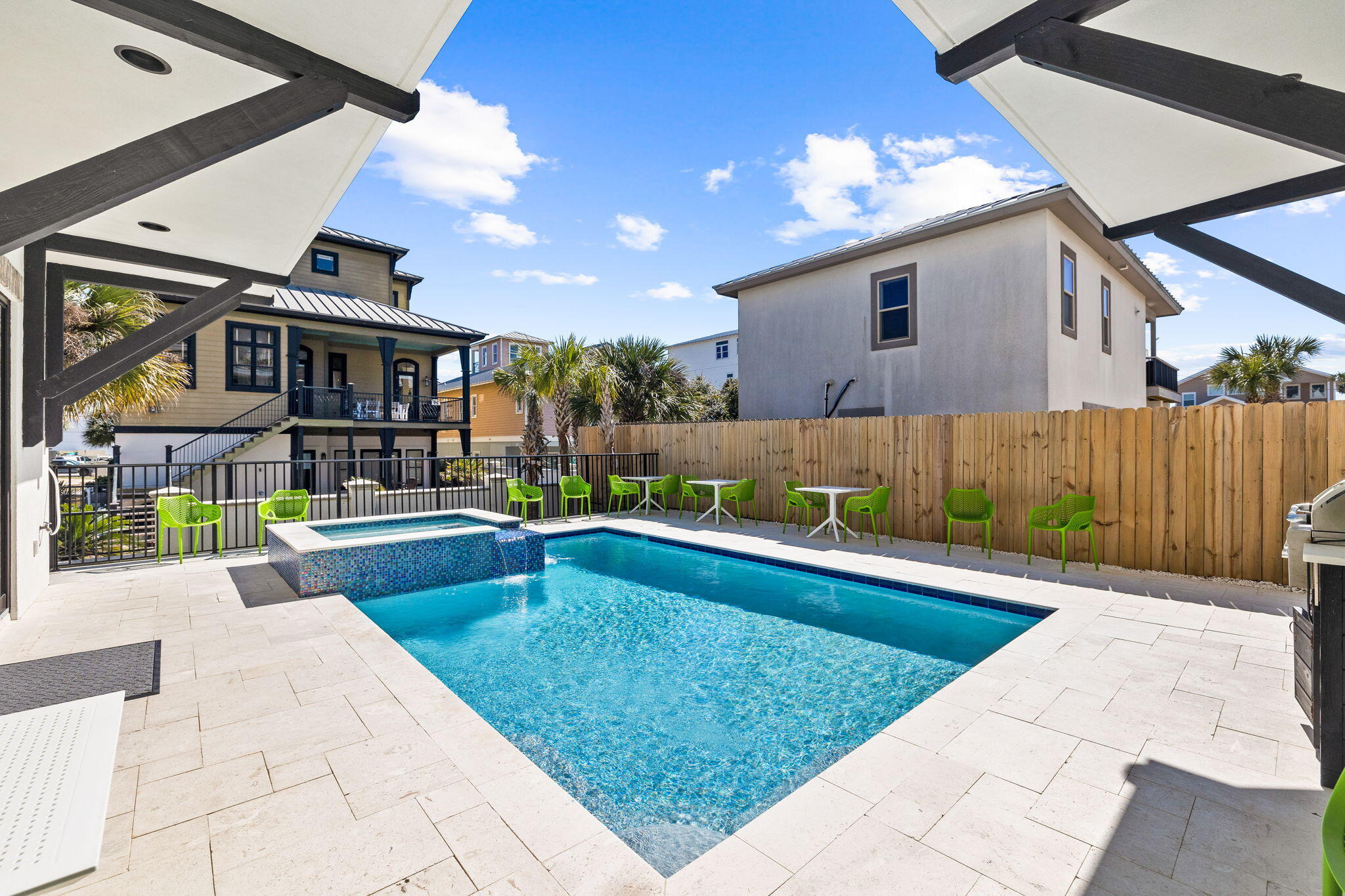 211 & 217 Snowdrift Road