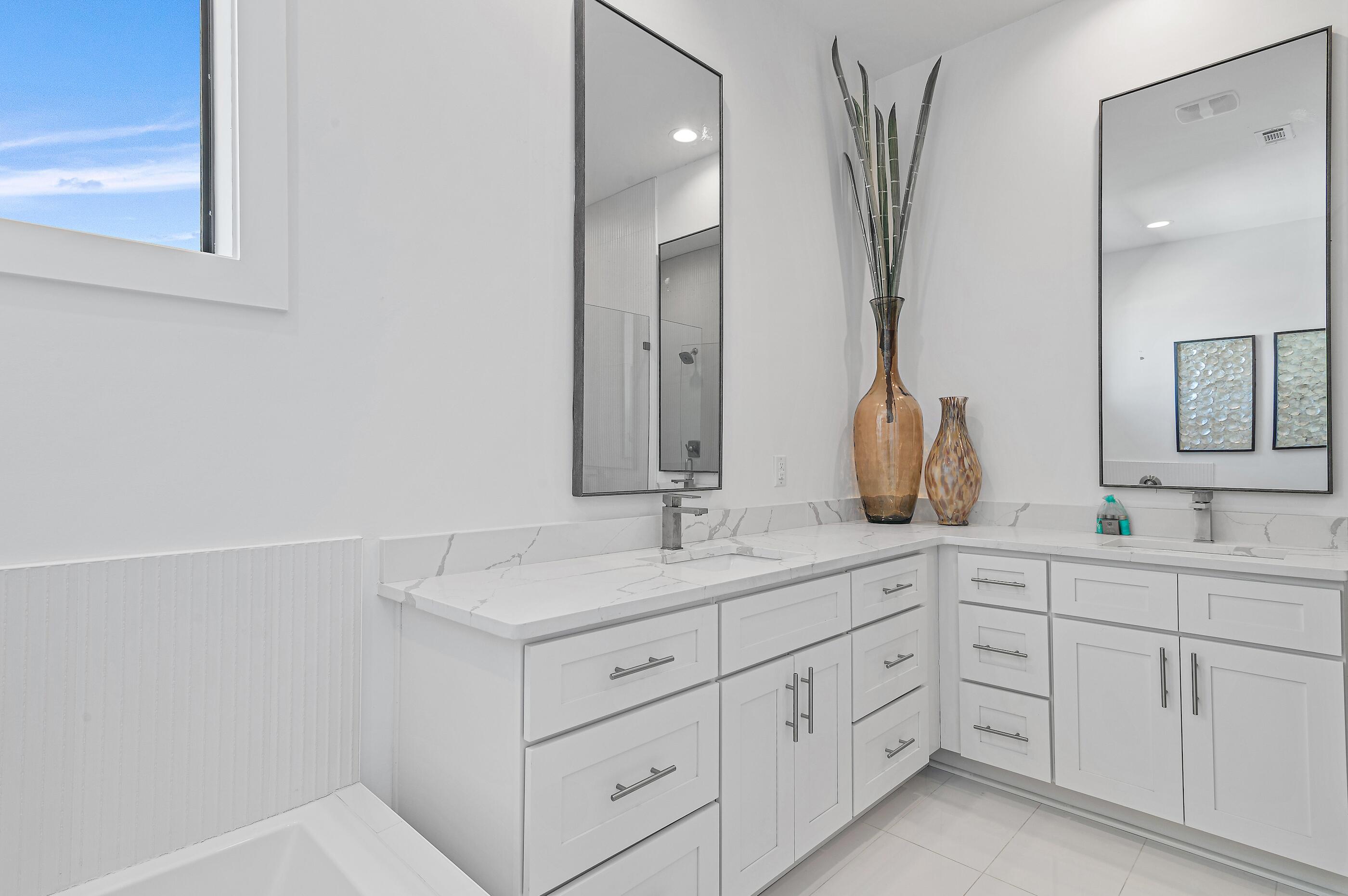 211 & 217 Snowdrift Road