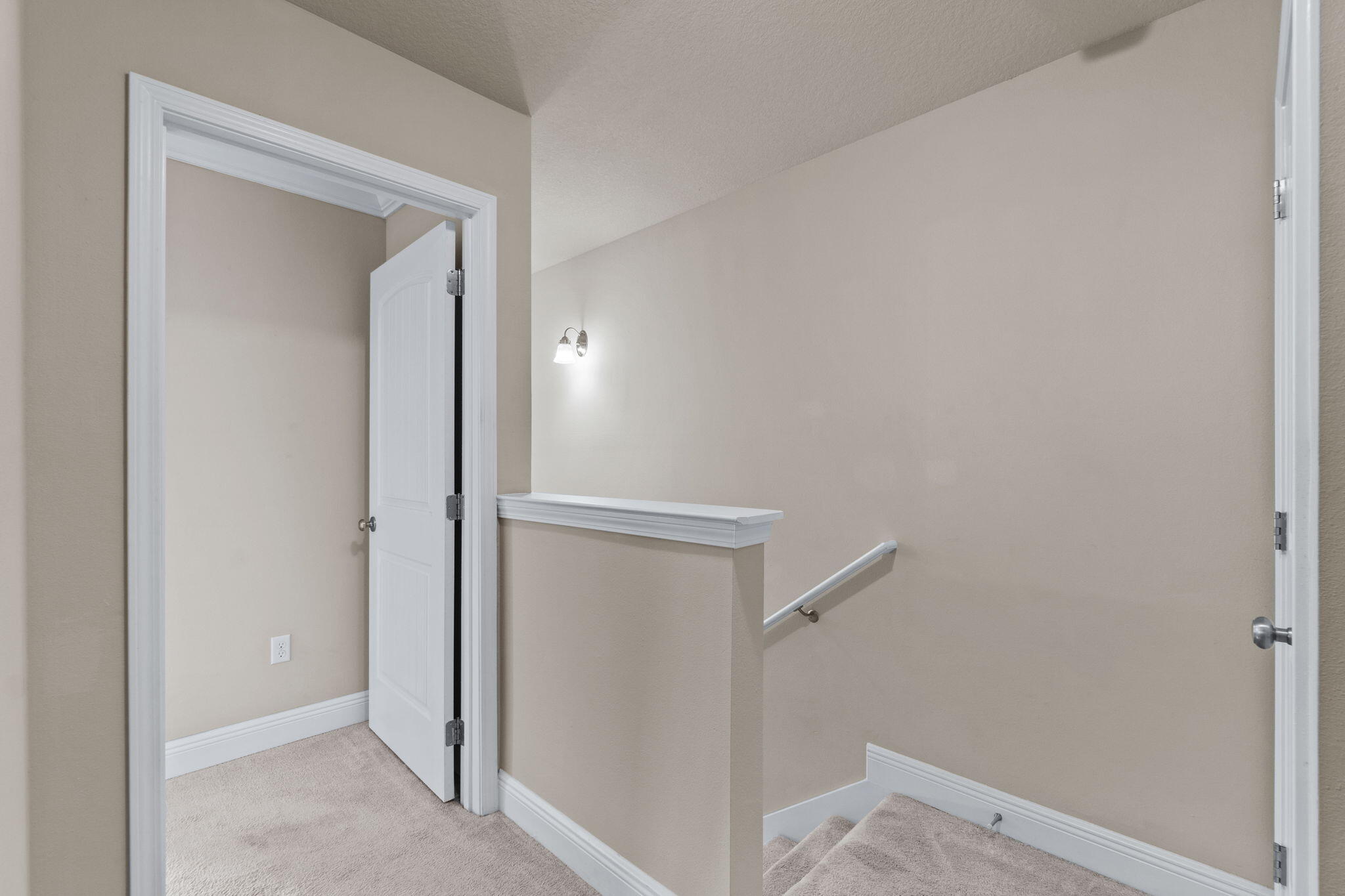 19 E Shady Oaks Lane UNIT C
