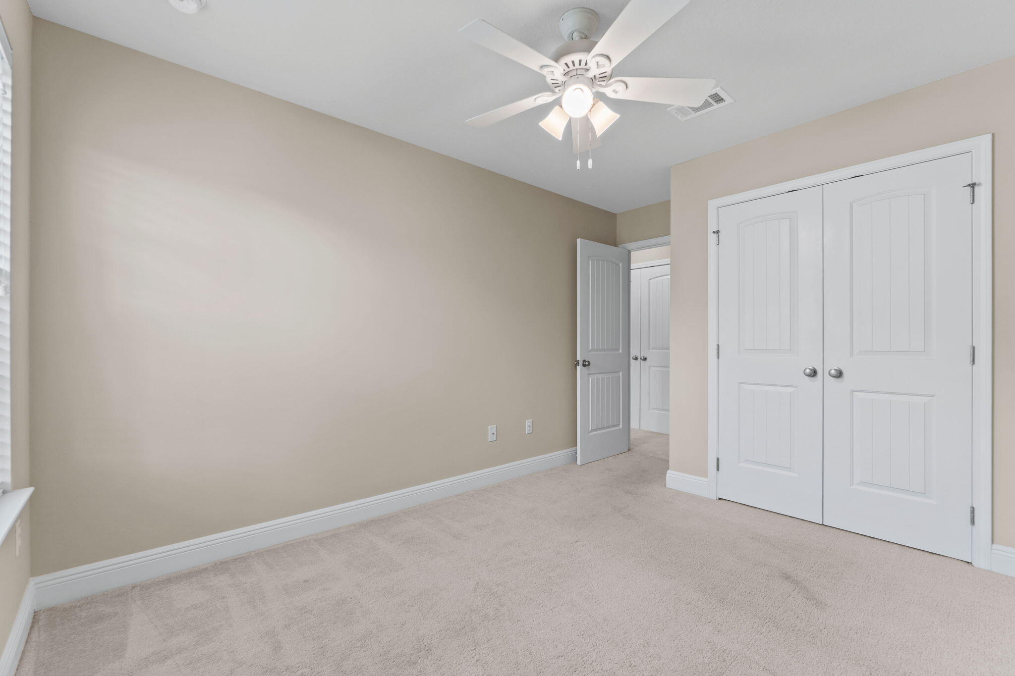 19 E Shady Oaks Lane UNIT C