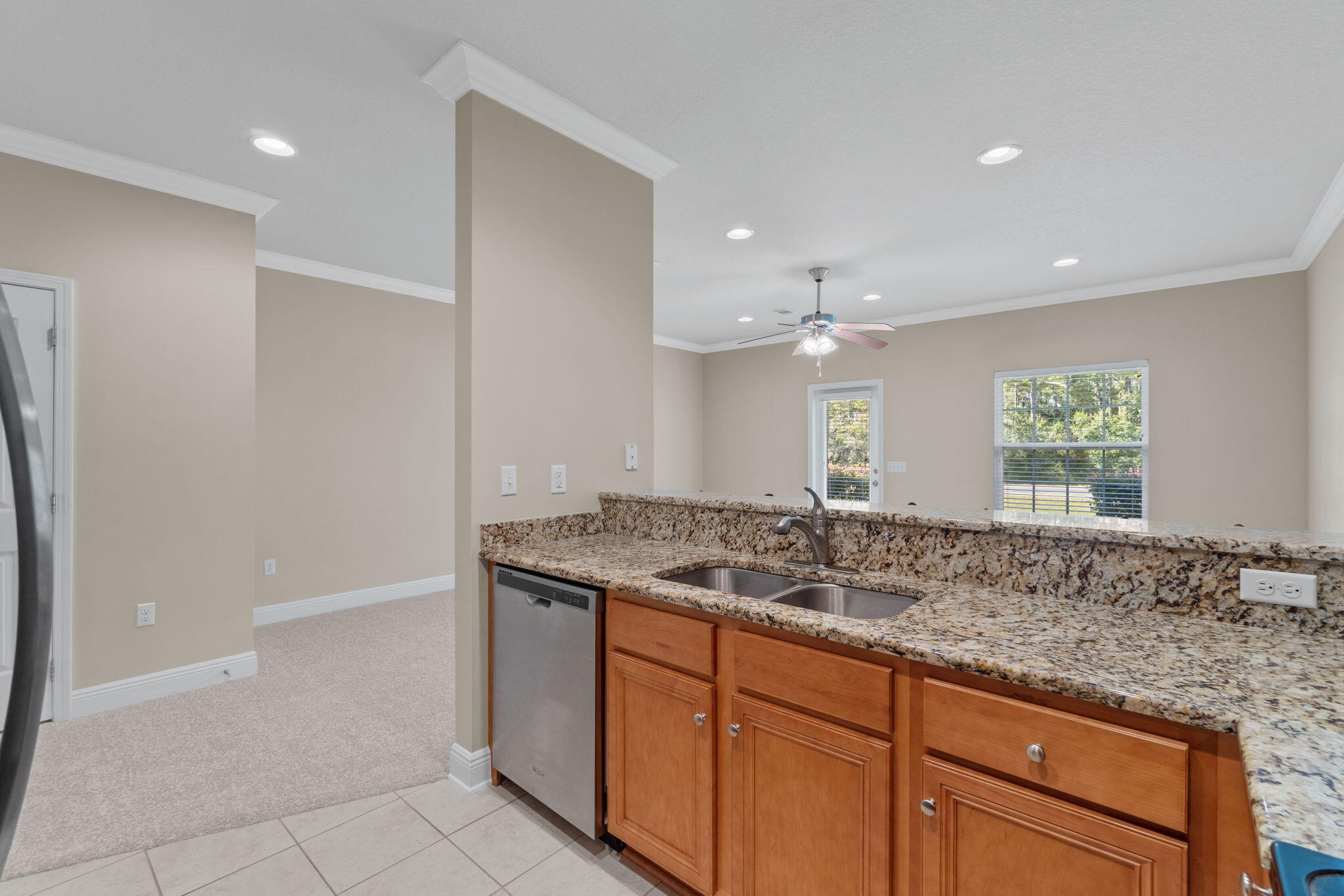 19 E Shady Oaks Lane UNIT C