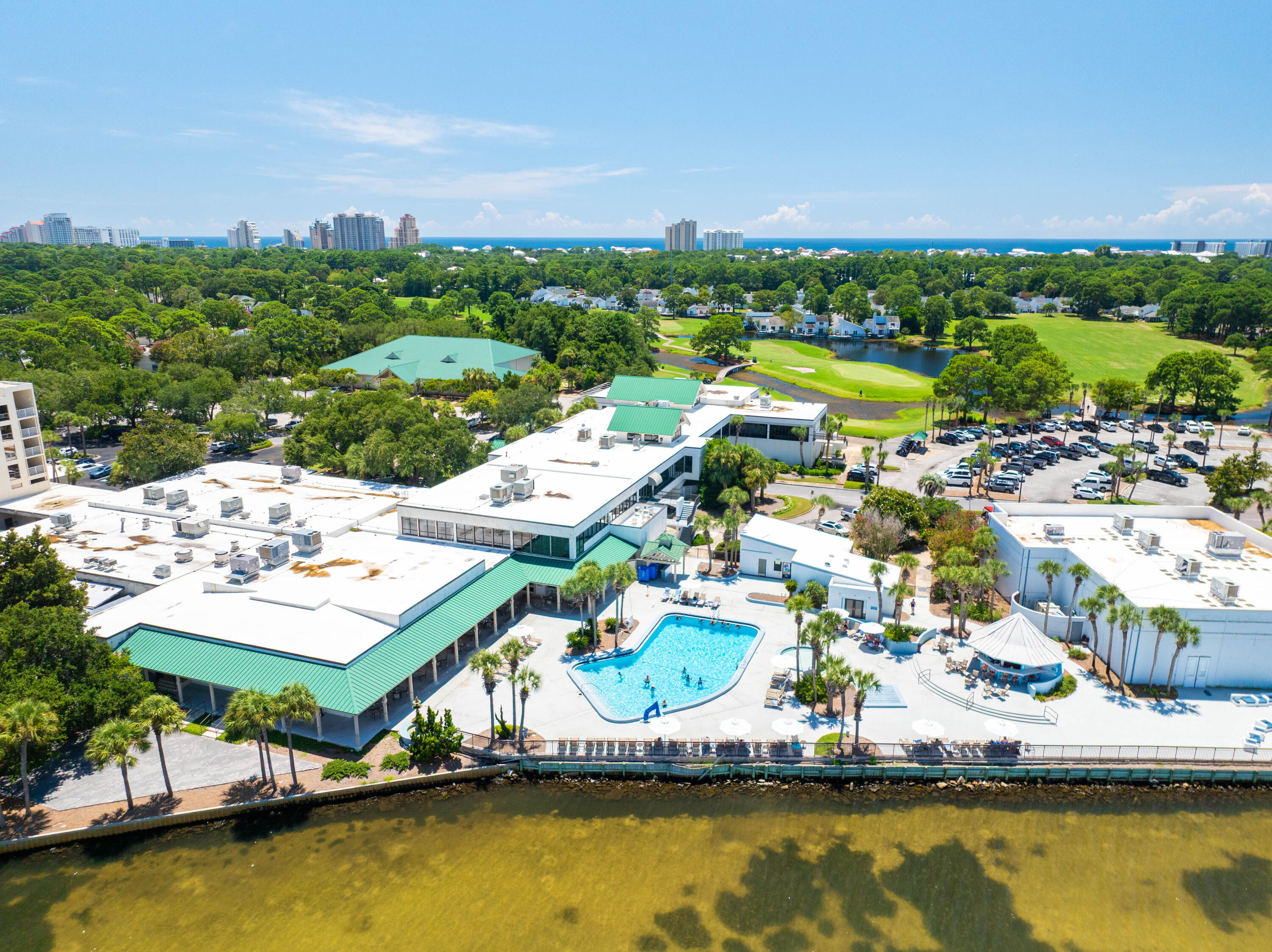 962 Northshore Drive