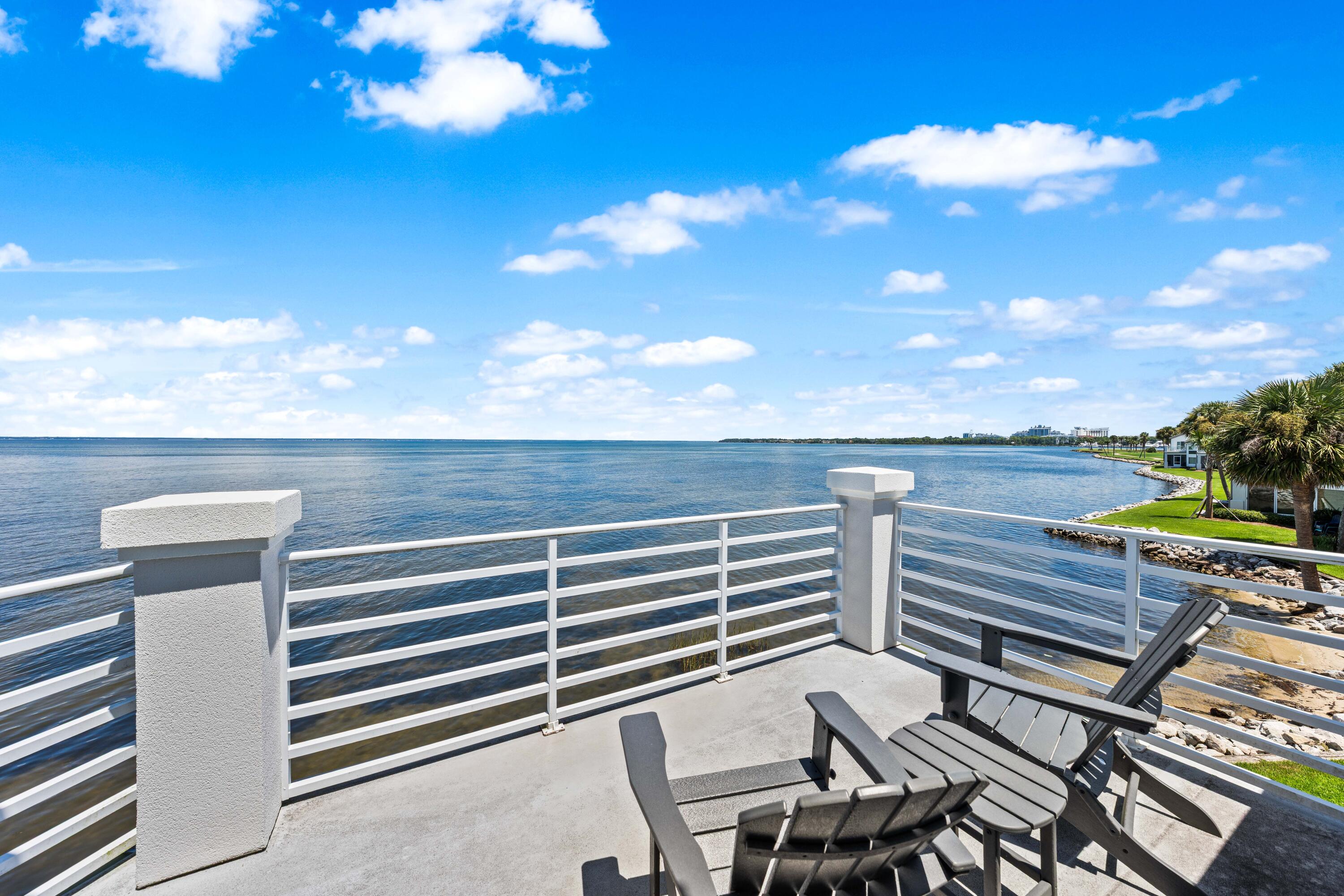 962 Northshore Drive