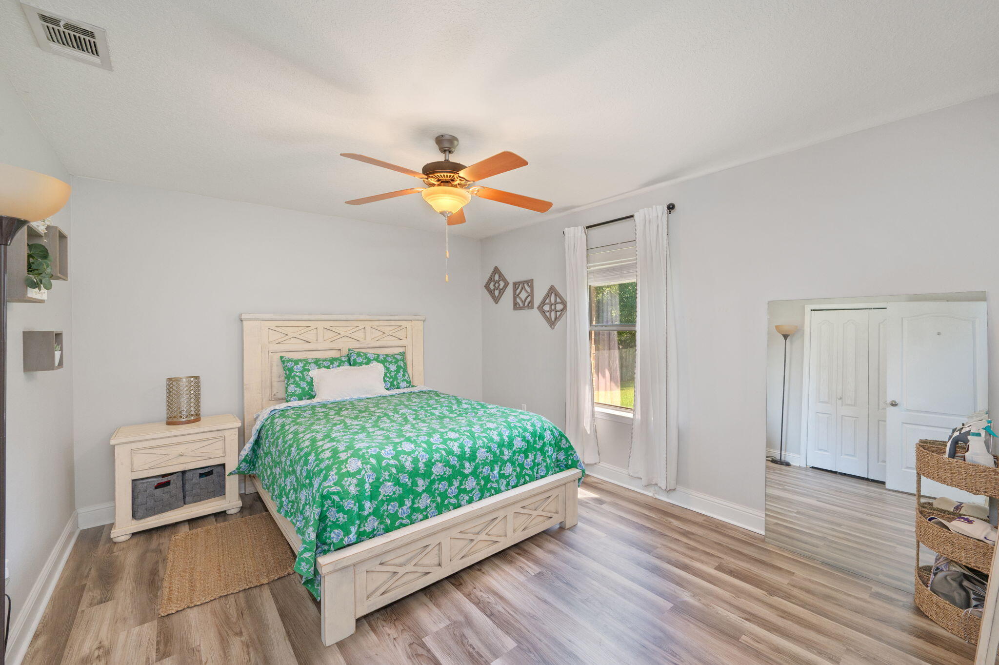 6277 Equine Drive